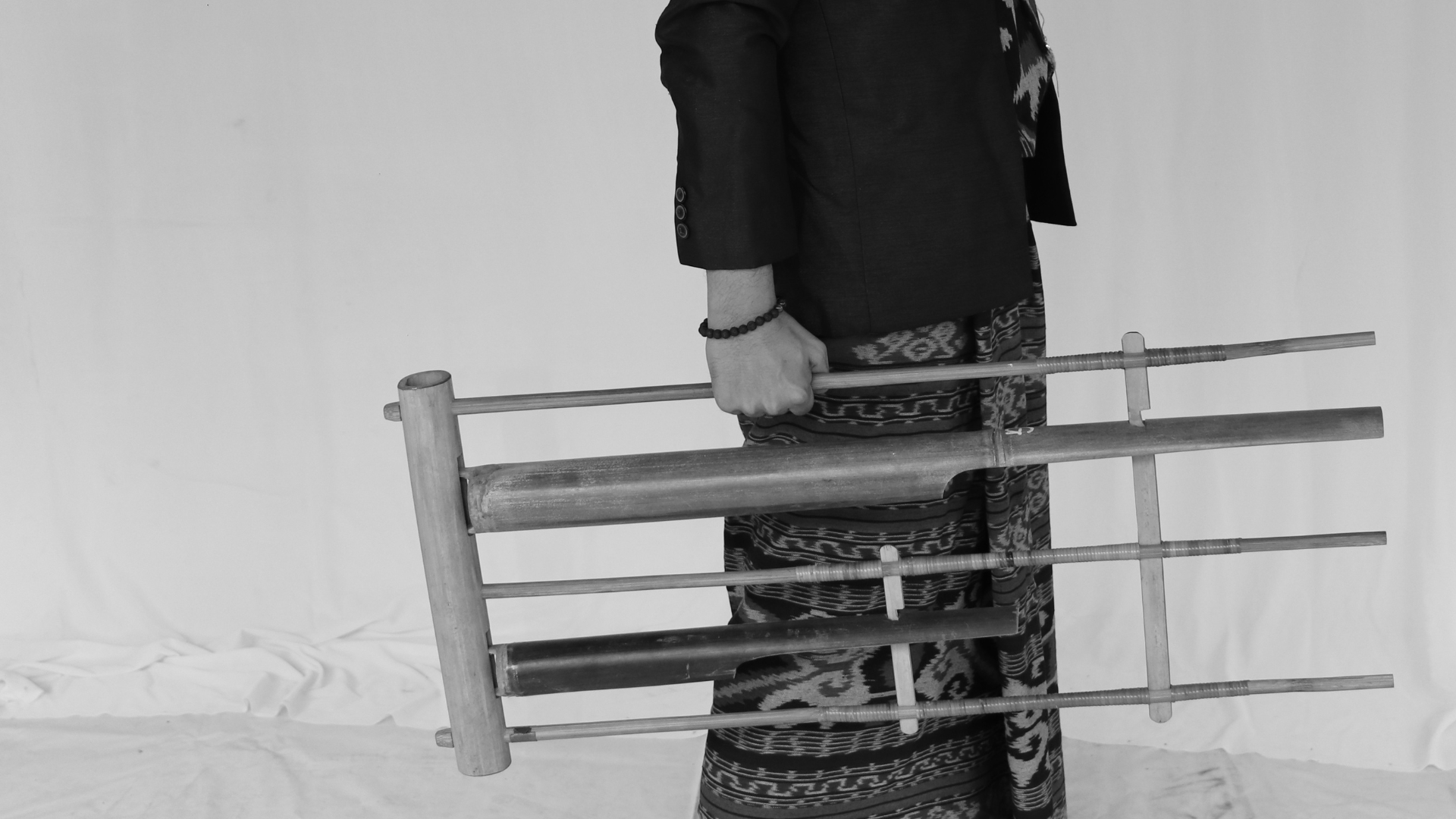 Tentang Rumah Angklung