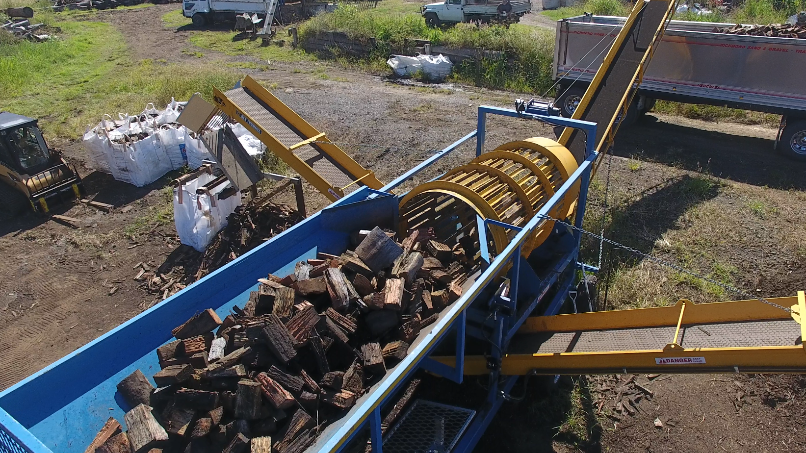 Rex trommel cleaning firewood