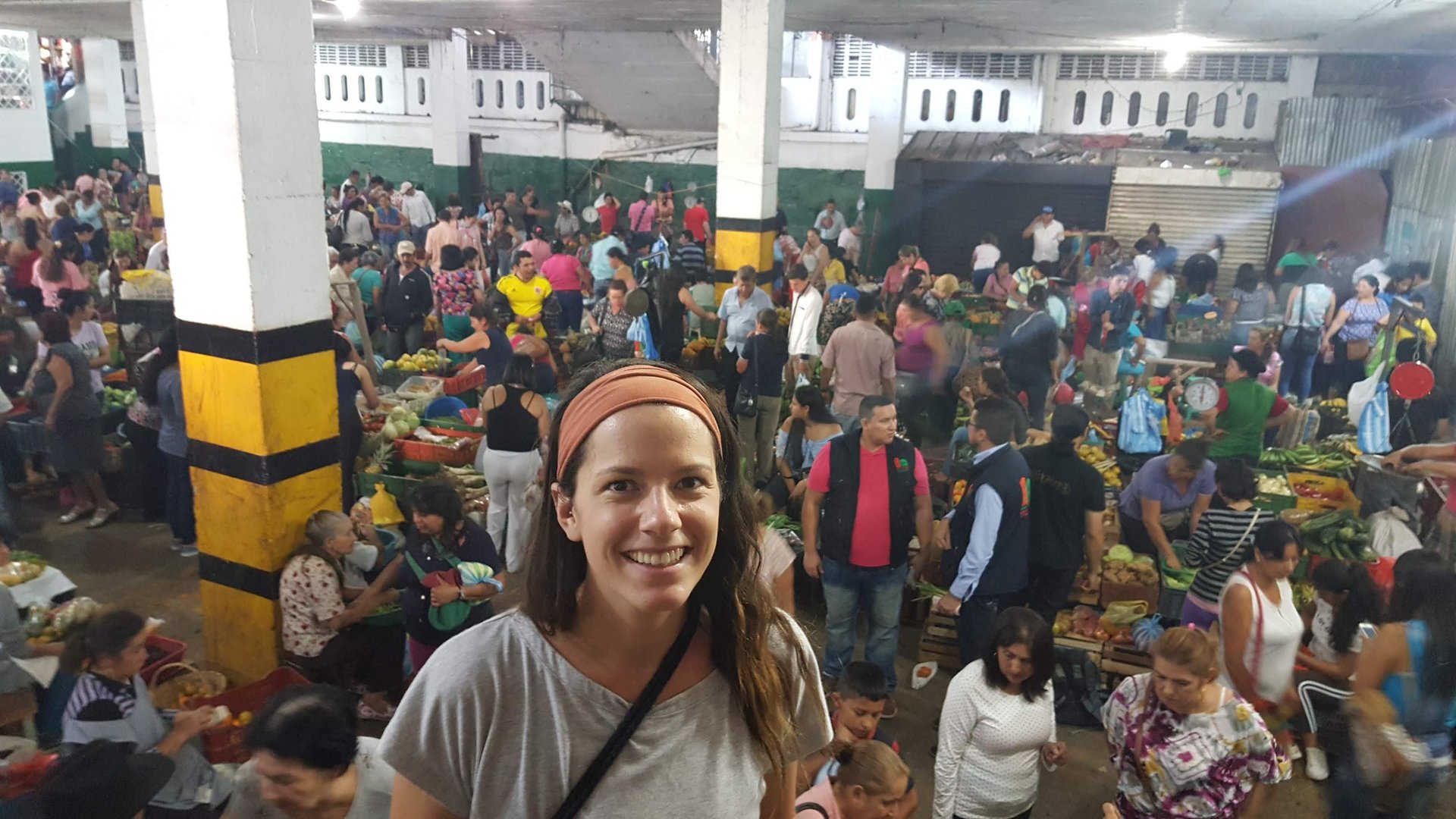 Spanish immersion school in El Socorro Colombia private lessons