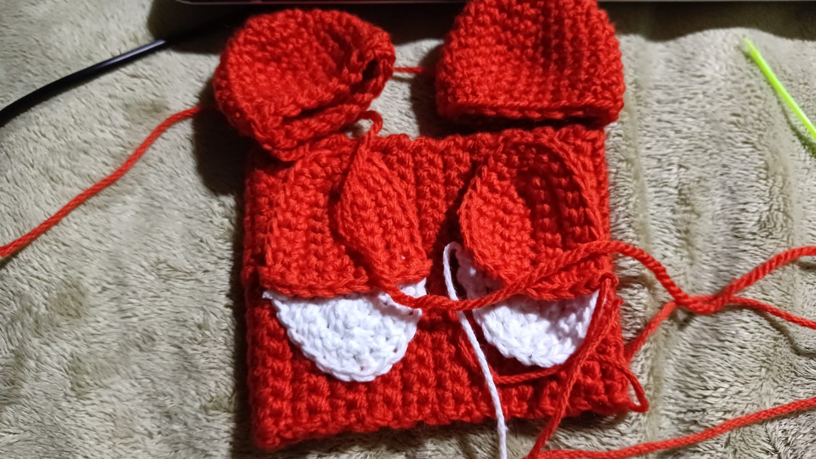 Manga para termo a crochet de garfield