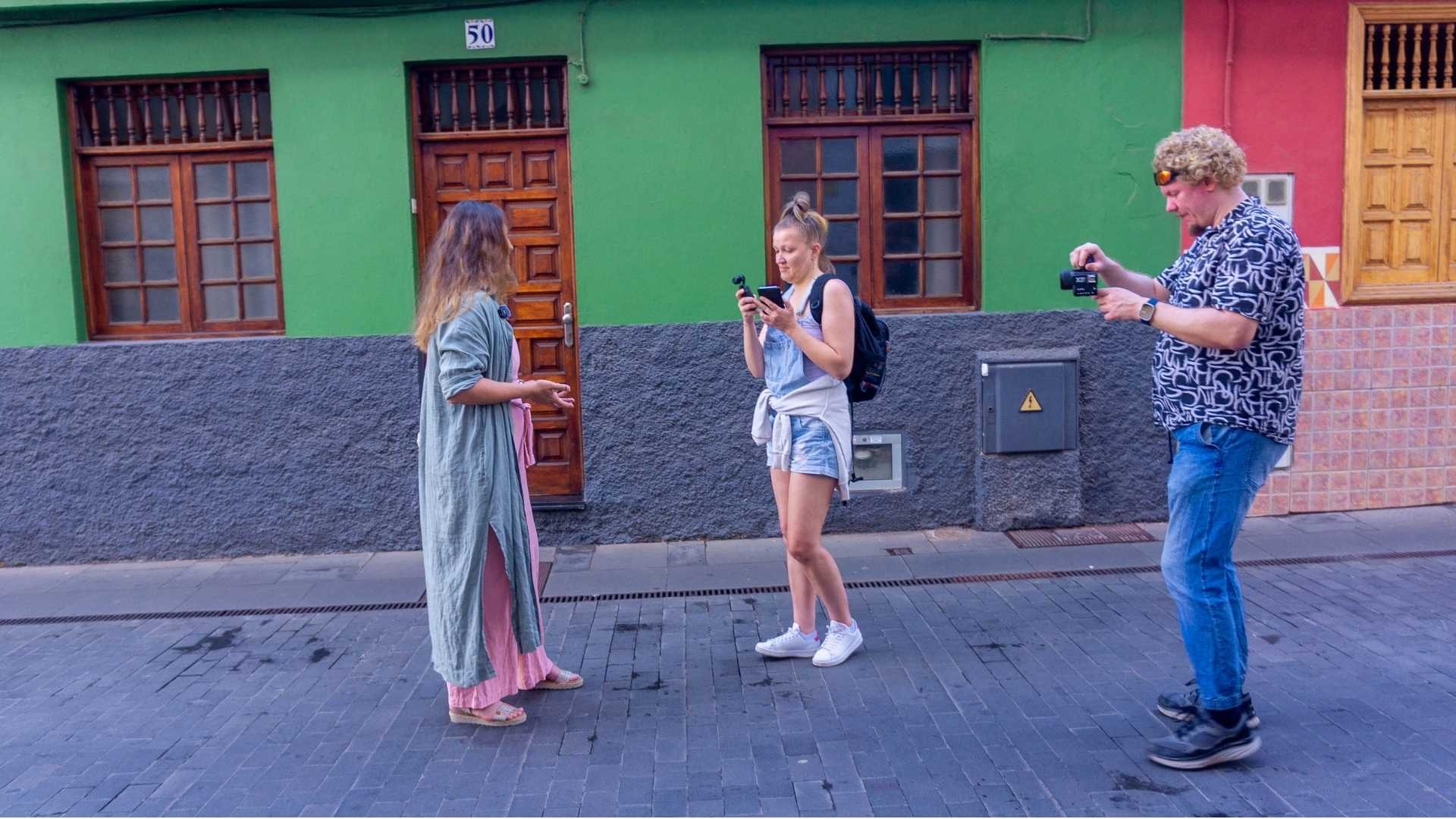 The Role of the Photographer and Videographer in MediaEscort