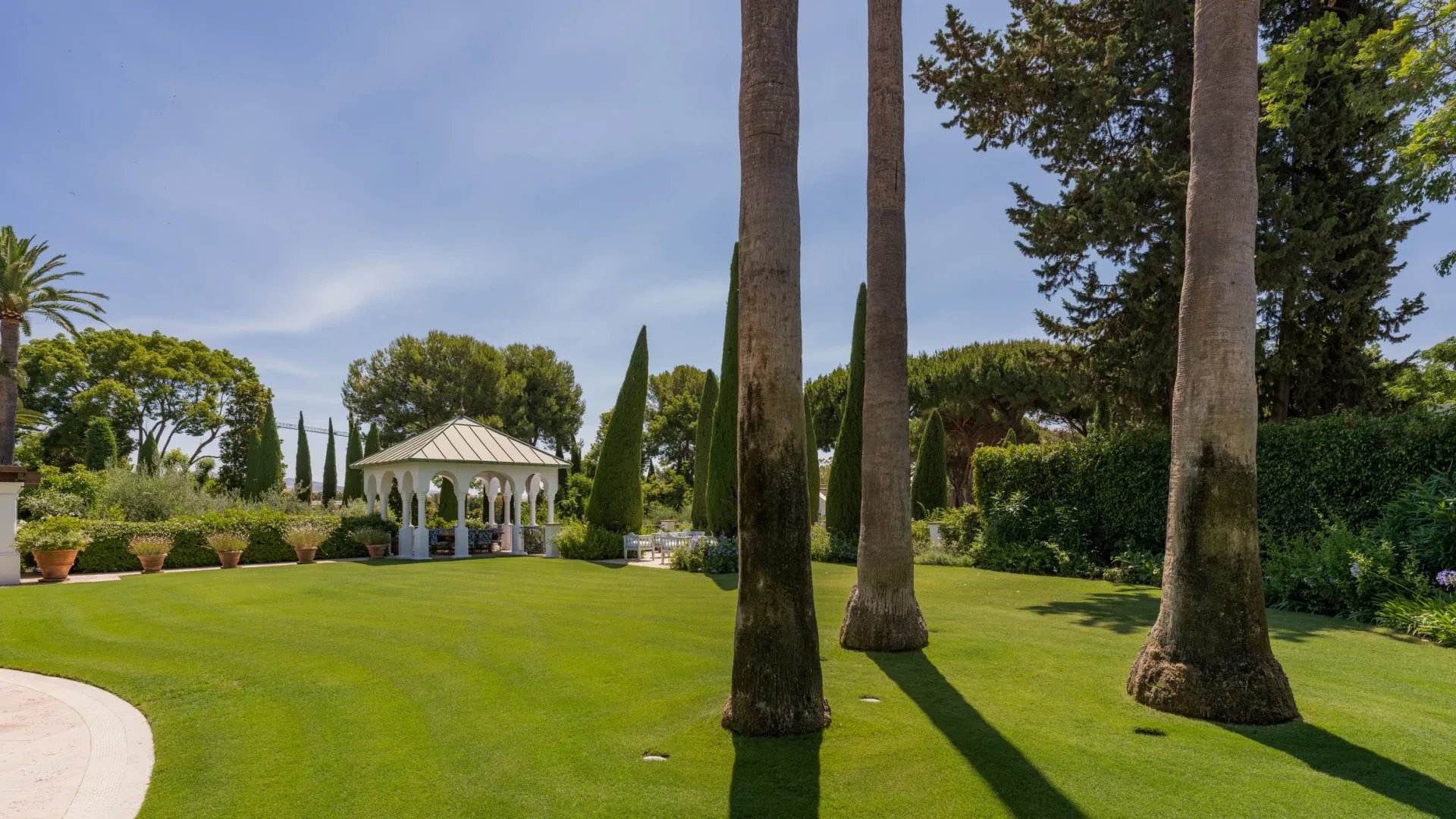 Landscaped lawns with pavilion in Marbella Golden Mile villa