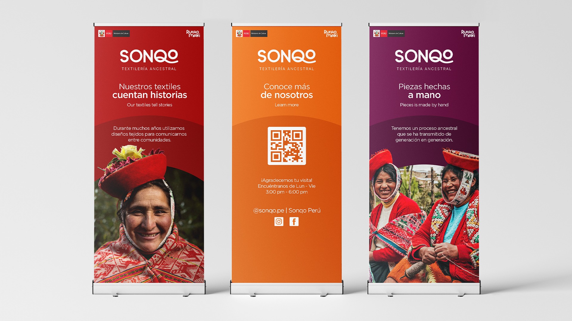 Mockup de roll ups informativos de Sonqo Textilería Ancestral