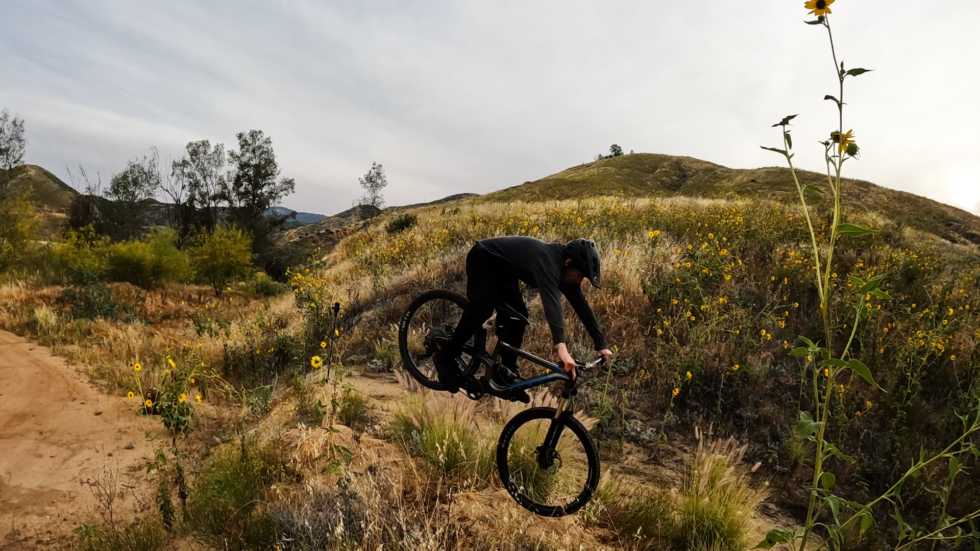 front wheel diving off a mtb jump and how to save it