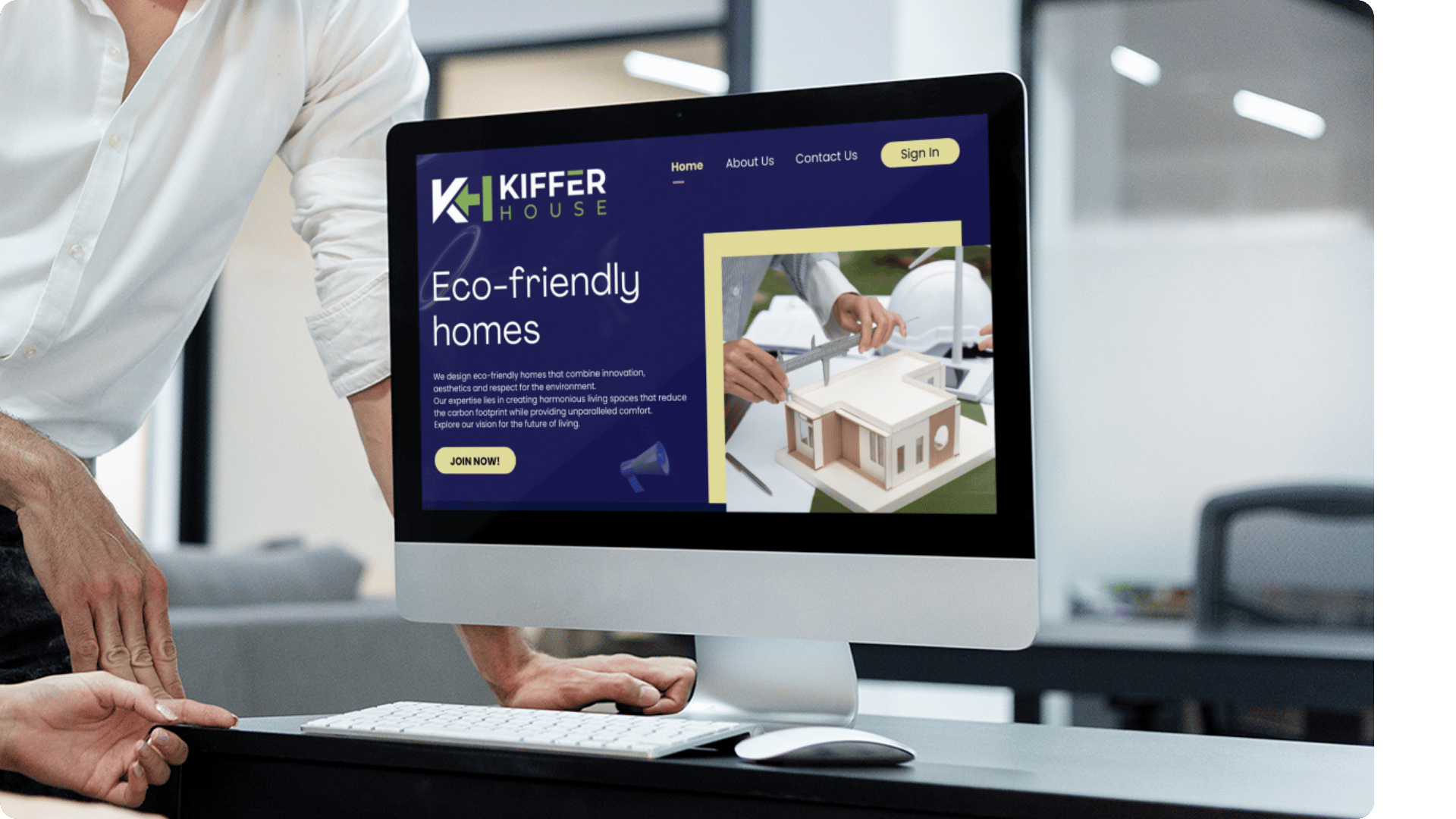identité visuelle d'une entreprise d'architectes sur page d'accueil de site web