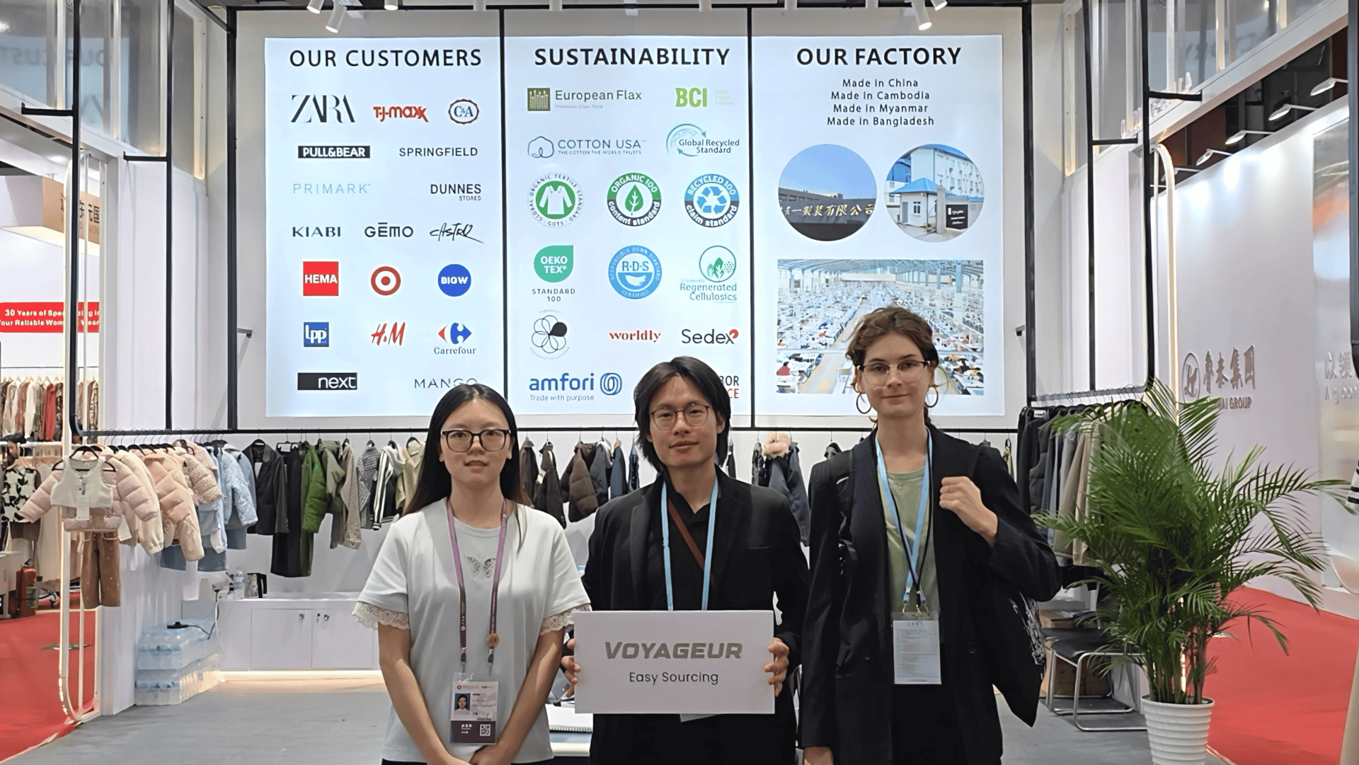 Visit a garment manufacturer in the Canton fair