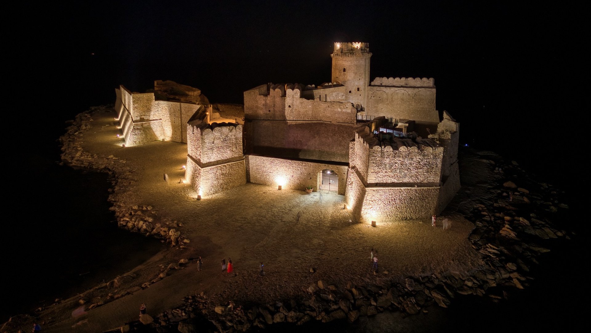 Le Castella (KR) - Castello aragonese