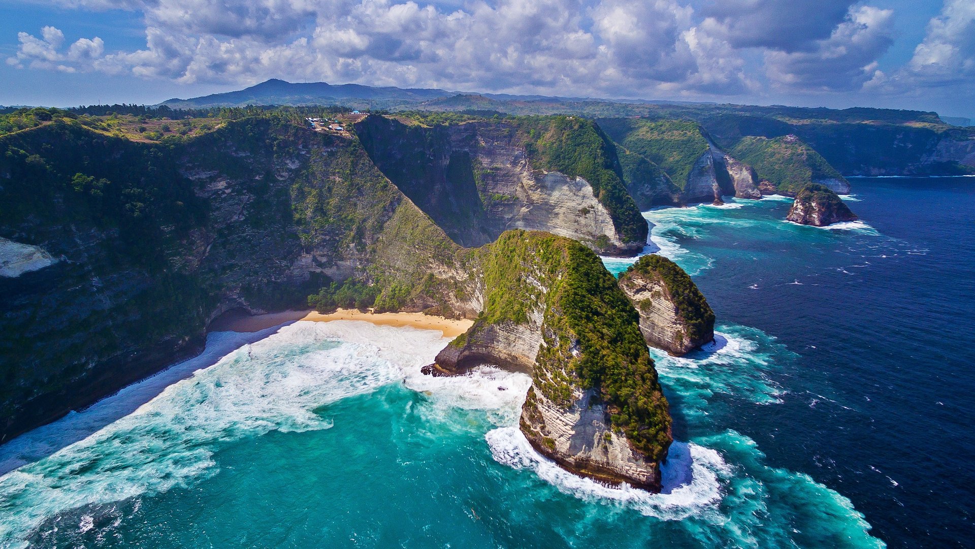 Kelingking Beach