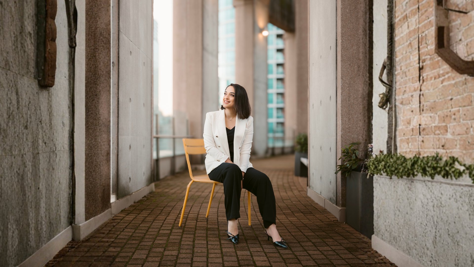 Maliheh Ghaneei Career Strategy Expert Charsoo Group ملیحه قانعی، متخصص شغلی و بنیان‌گذار چارسو