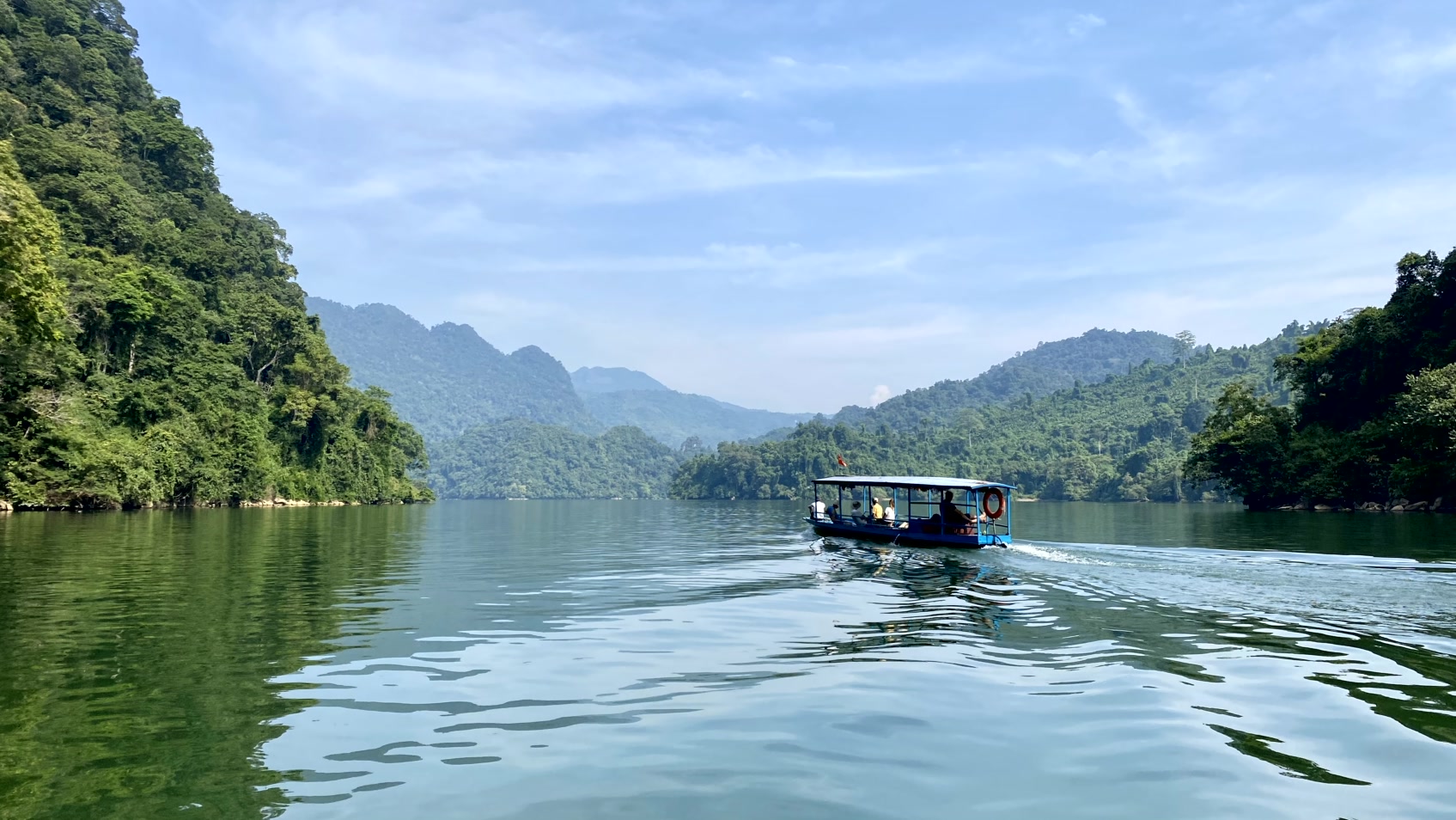 Ba Be lake