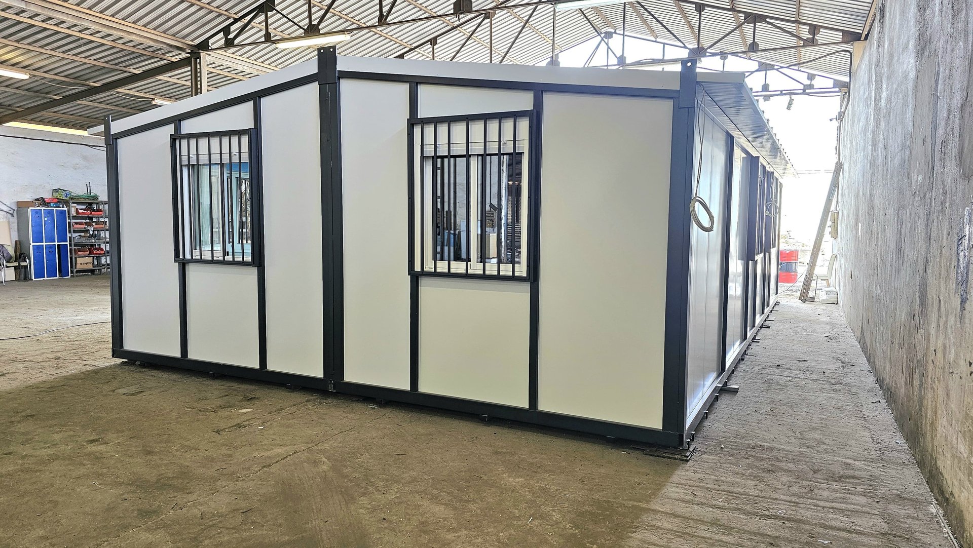 casa prefabricada con pannel Sándwich