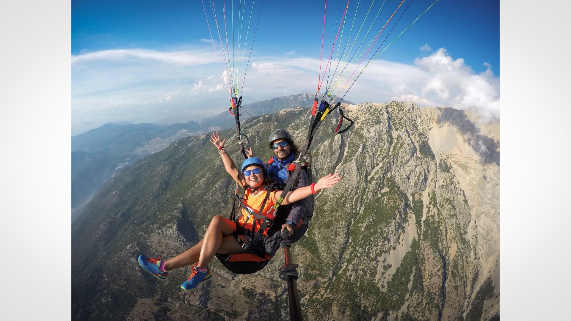 Paket Paralayang Tandem Jogja Parangtritis