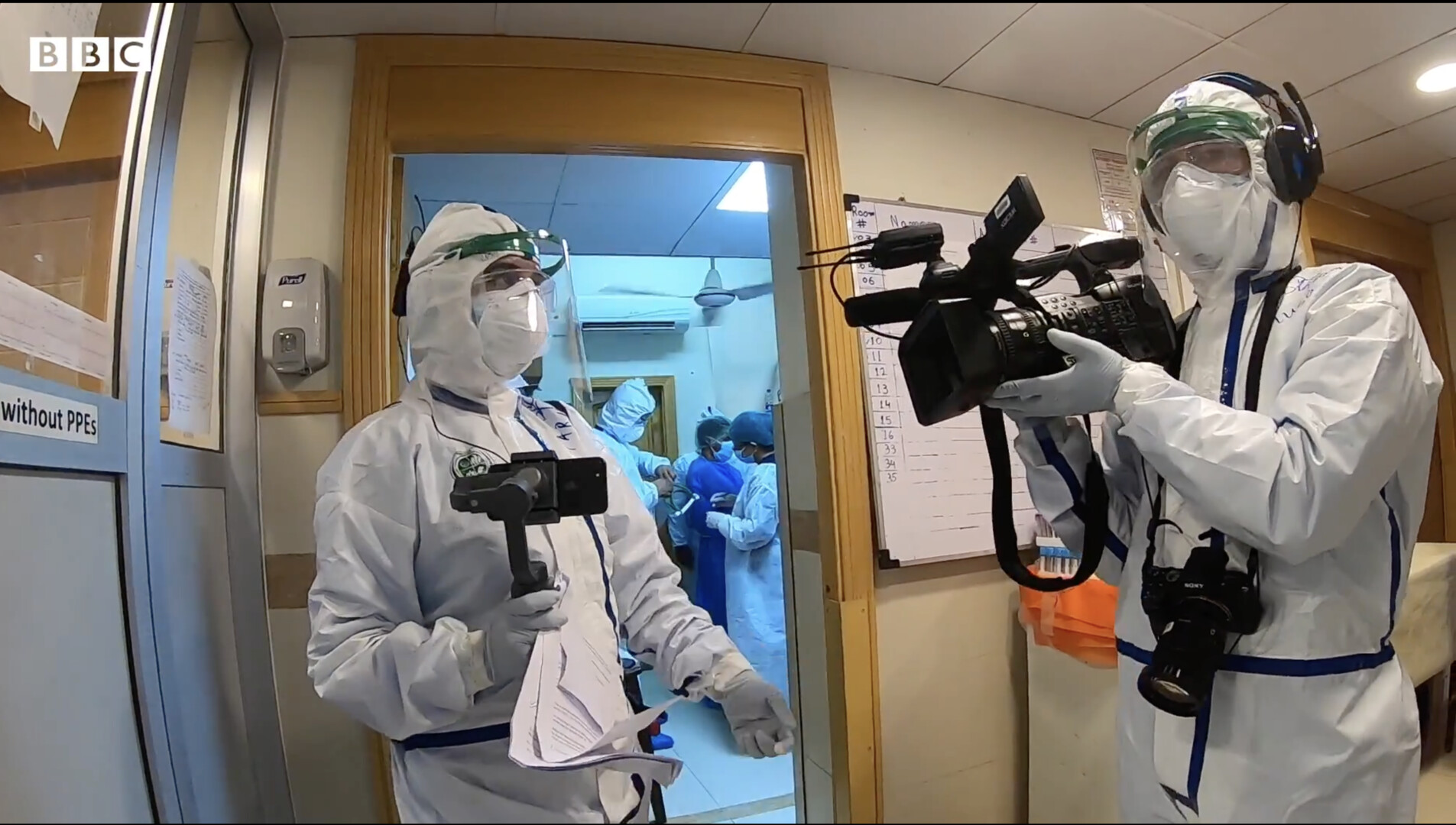 Musa Yawari shooting the documentary, "Inside Covid ICU" during covid 19 pandemic. 