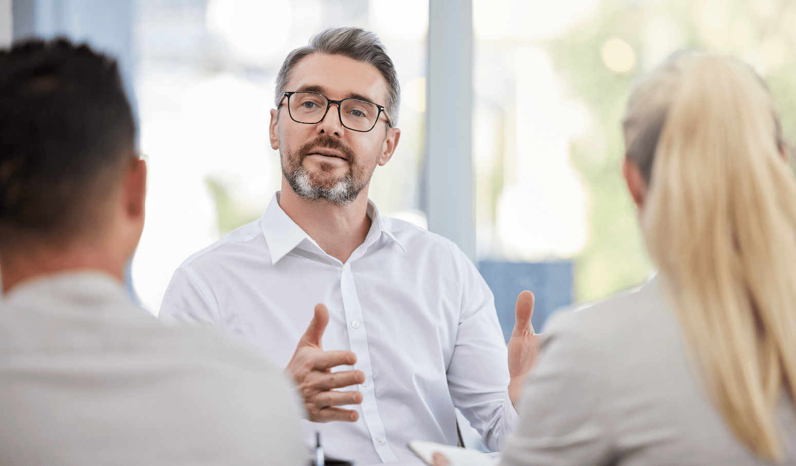 PremierAppointments_Meeting-with-clients