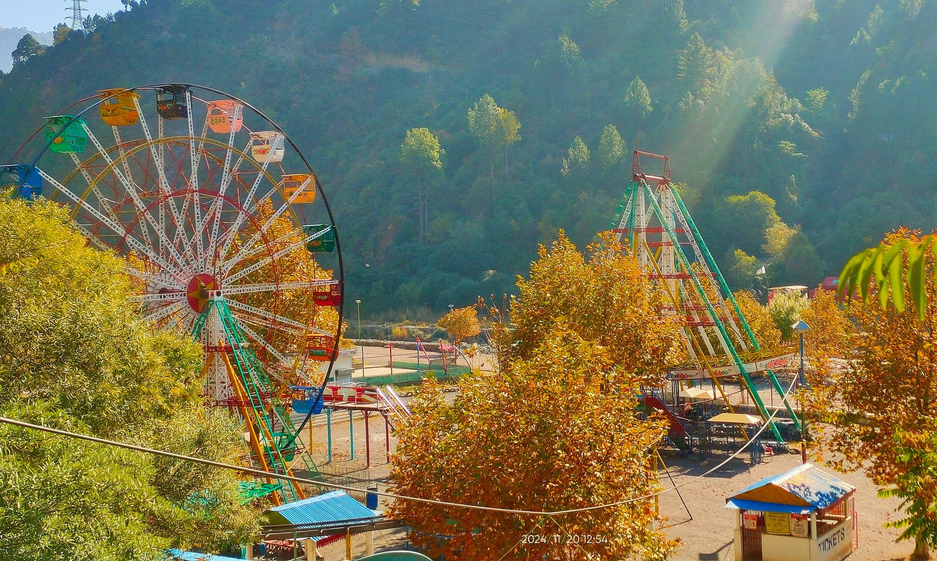 a ferris wheel in harnoi park with a ferris wheel