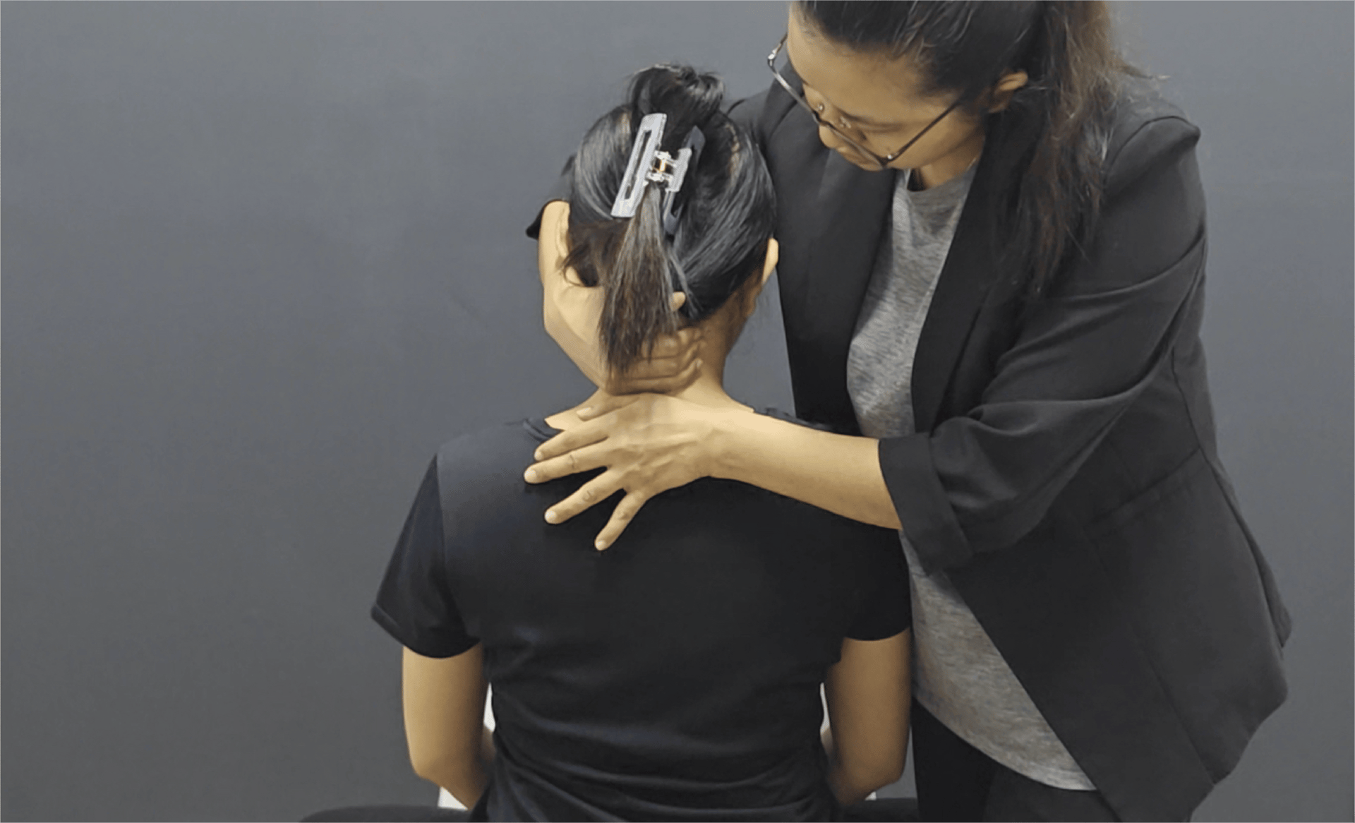 experience physiotherapy using manual therapy at bremj