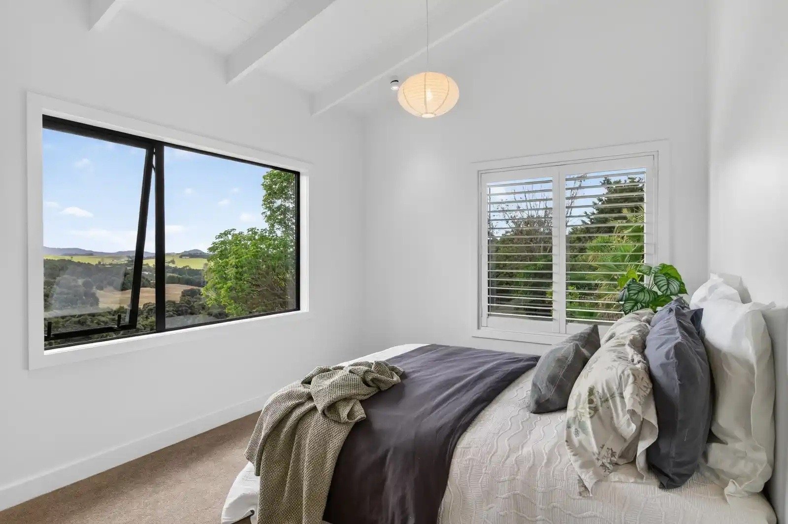 Kaiwaka Mangawhai Road home renovation - renovated bedroom - CHR Builders