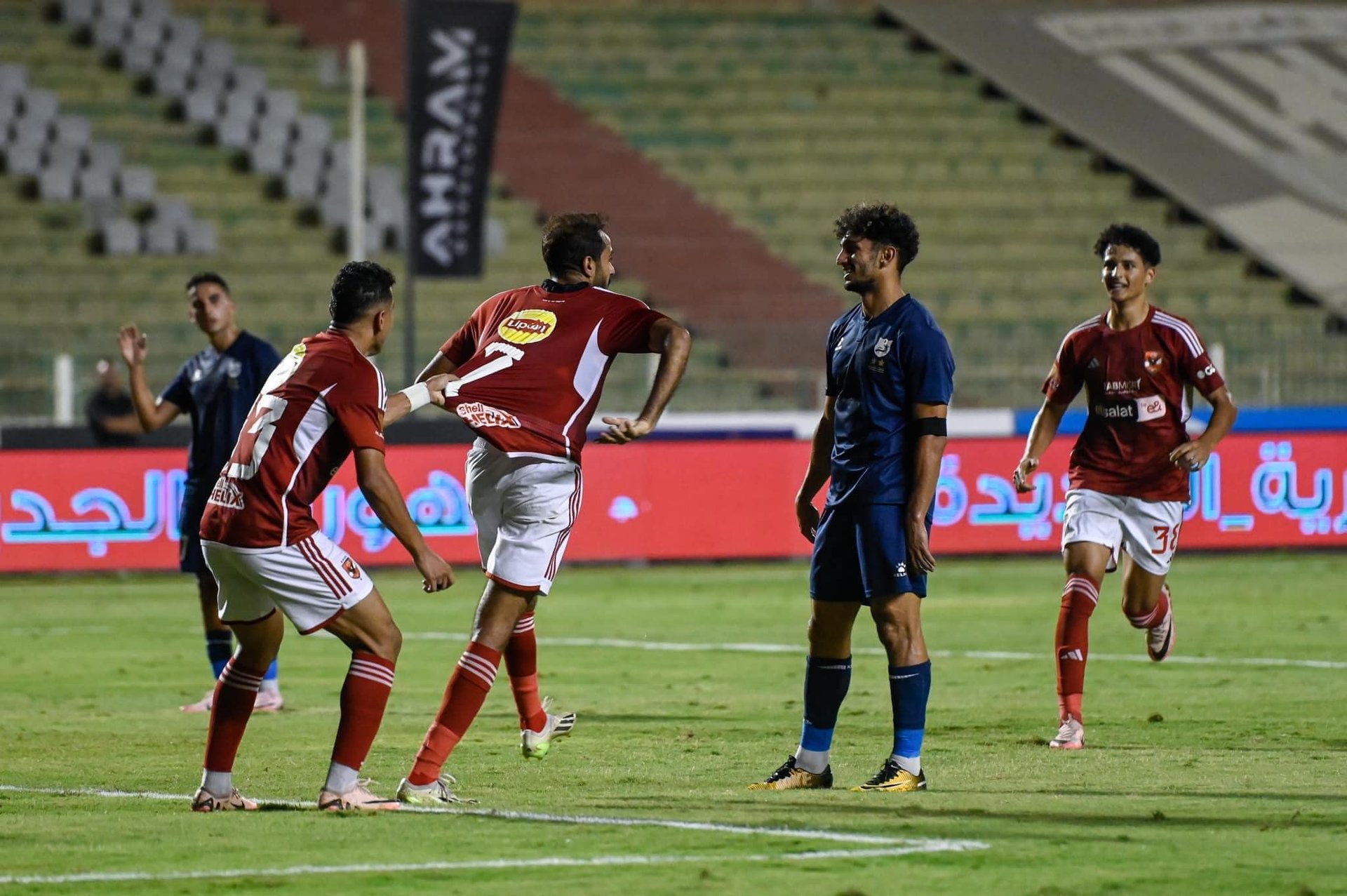 عدد بطولات الأهلي في كأس مصر و الدوري المصري