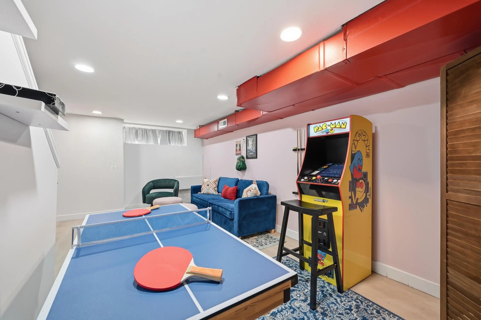 Game room in a South Philadelphia Airbnb