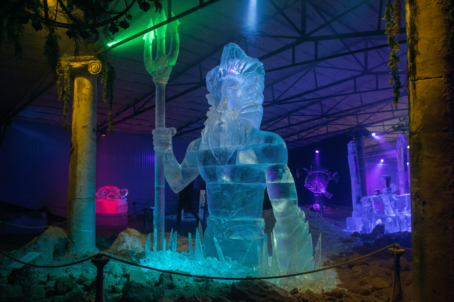 escultura de hielo poseidon arte sancho sculpture