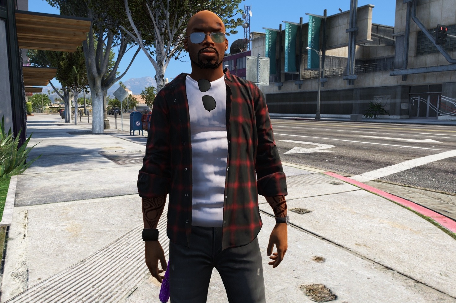 Black neighborhood ped wearing a plaid shirt – GTA5