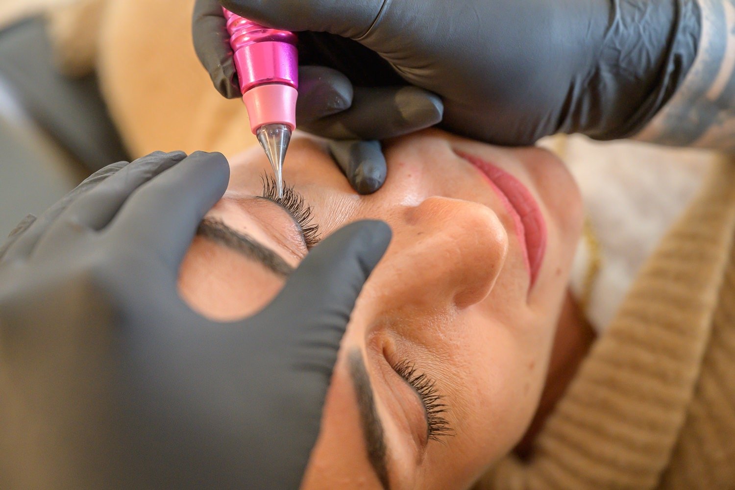 Permanent Make-up Augen