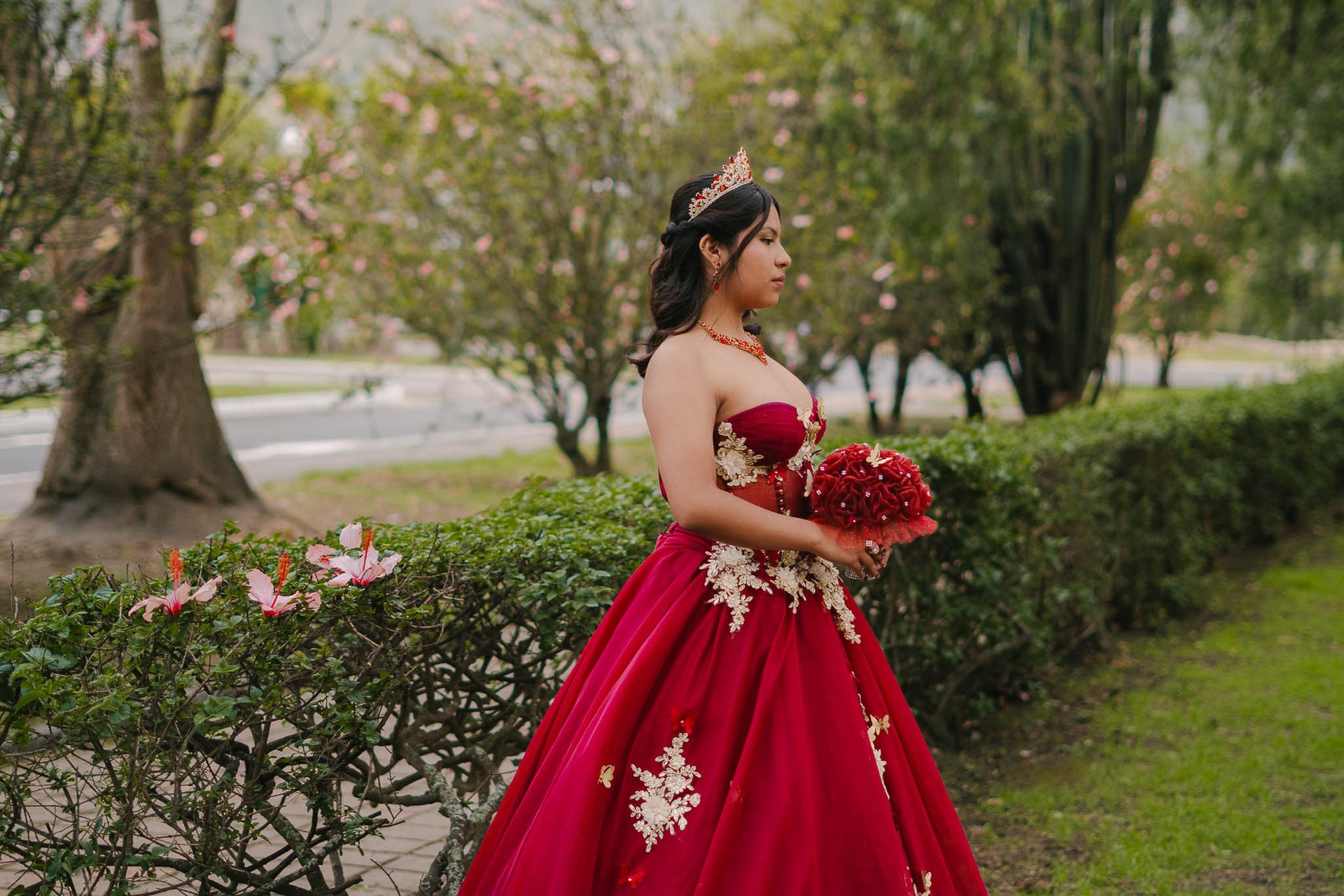 Sesión de fotos para quince añera en Quito, Mitad del Mundo