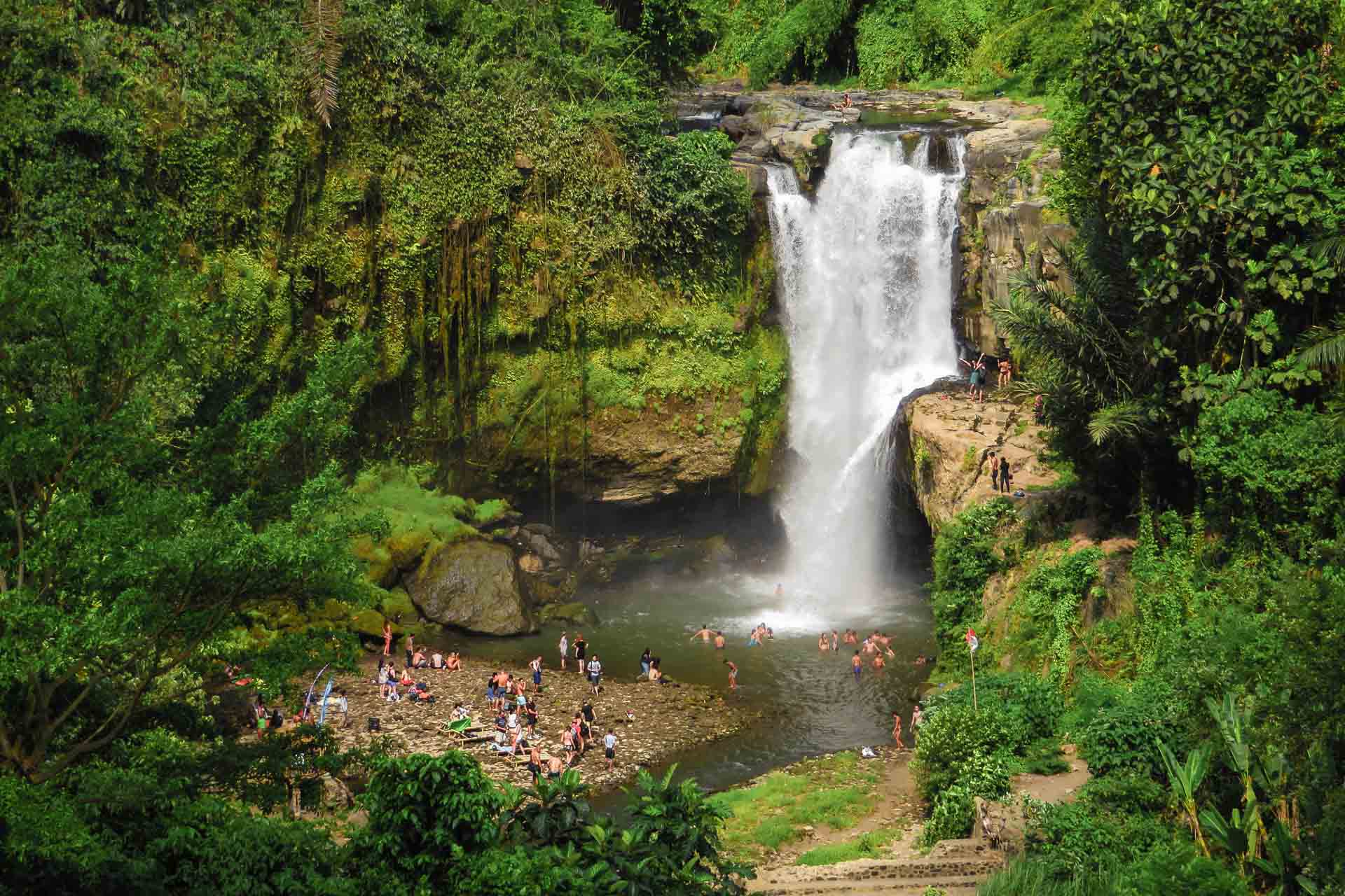 Tegenungan Waterfall