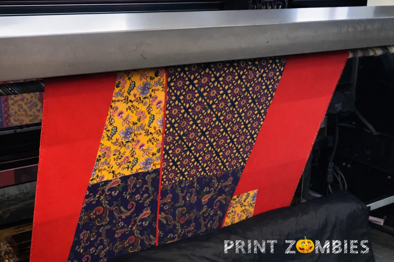 digital textile printing process on viscose fabric roll