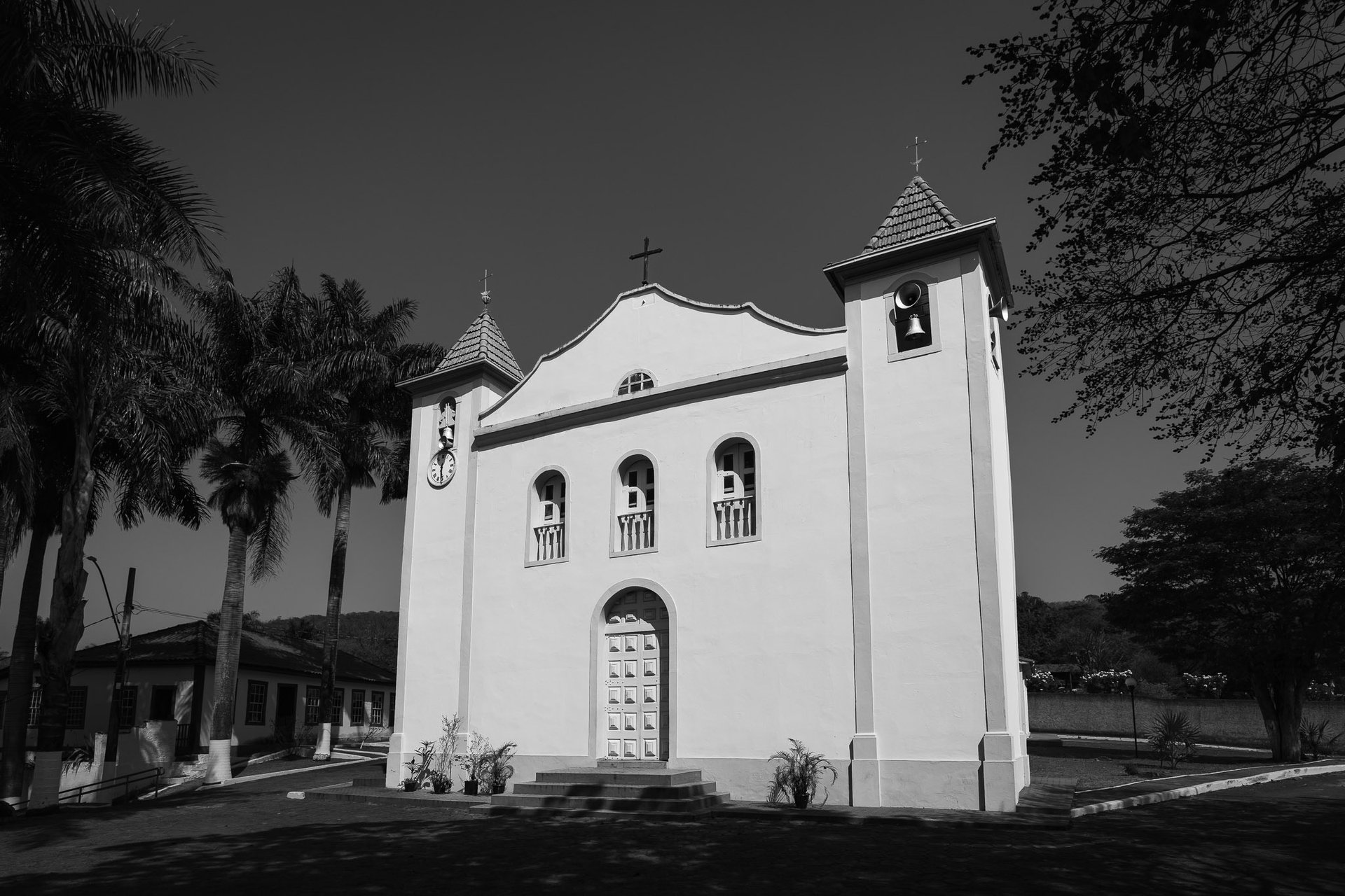 Fotografia Fine Art para impressão Fine Art com a Igreja Matriz de Santana em Onça de Pitangui/MG.