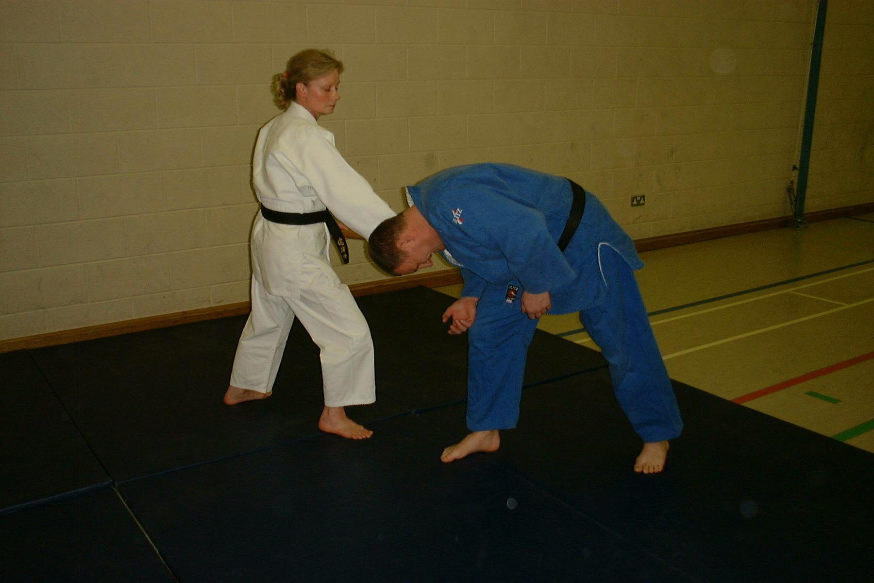 Treino de Taiho Jutsu para Perda de Peso: Benefícios, Como Funciona.