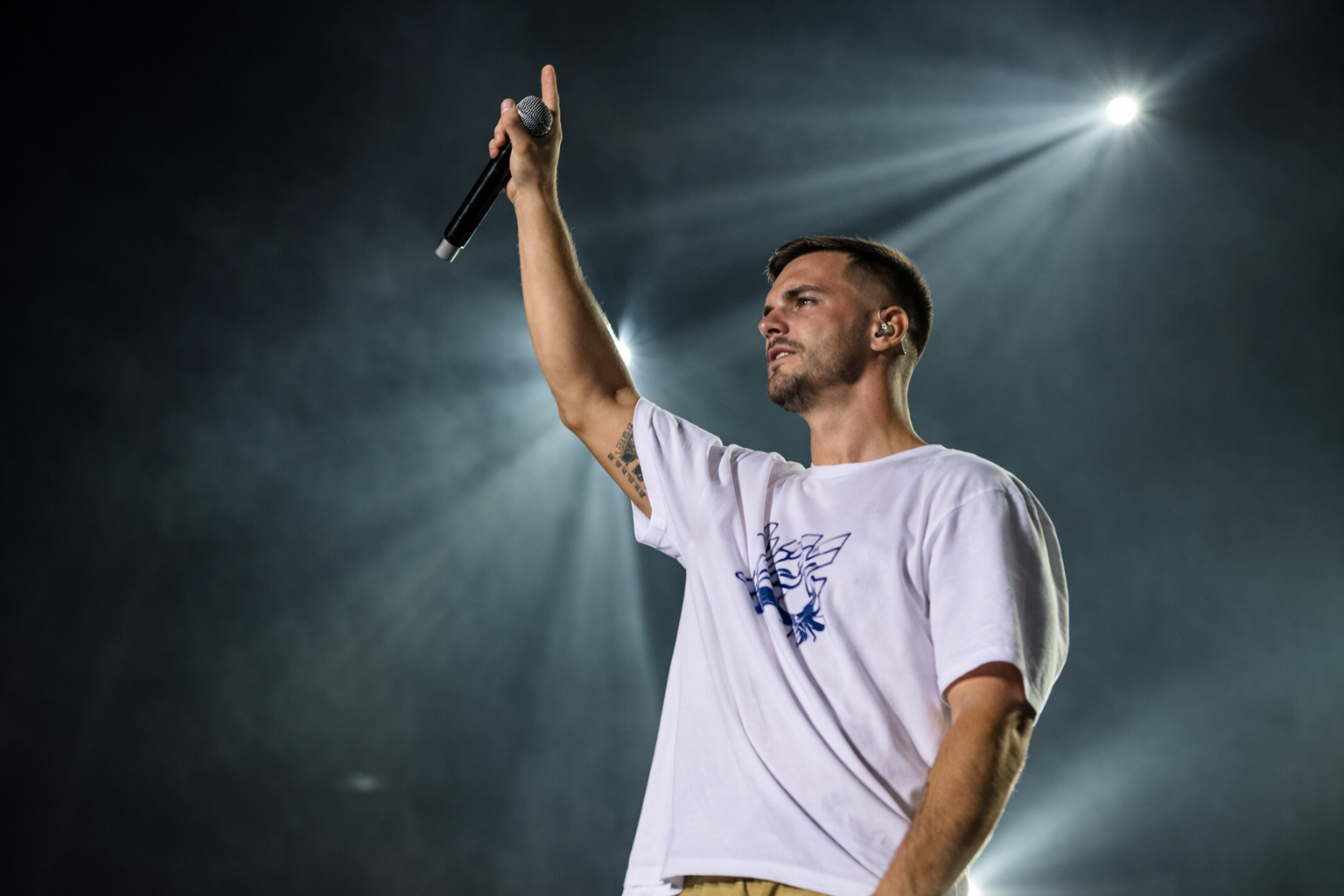 dillaz em performace intensa no show