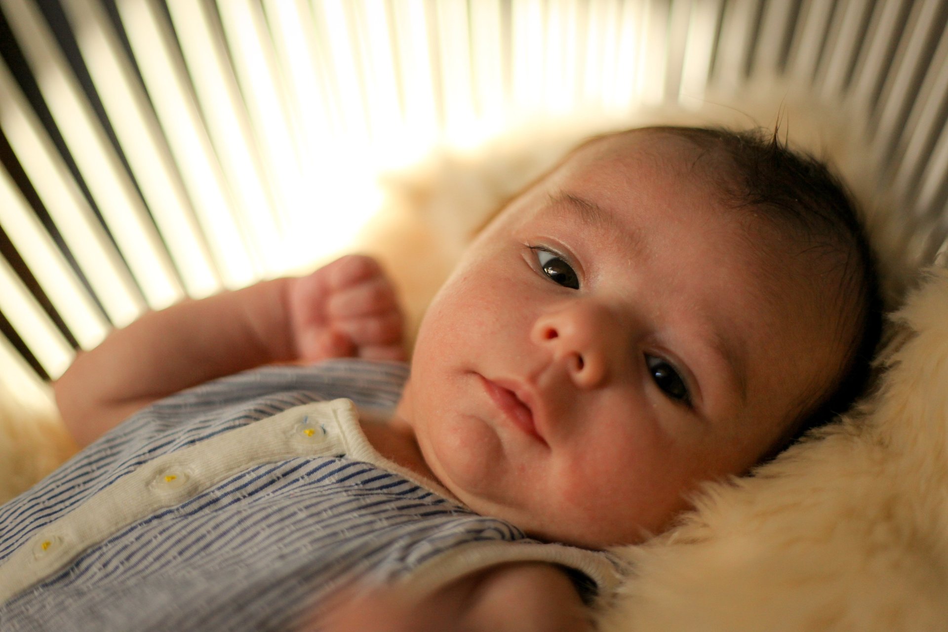 photographe bébé à la maison annecy haute-savoie