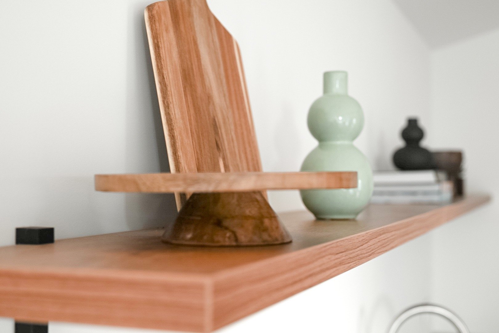 Island House – atostogų namai su aukštos kokybės interjeru ir šiuolaikiškais patogumais