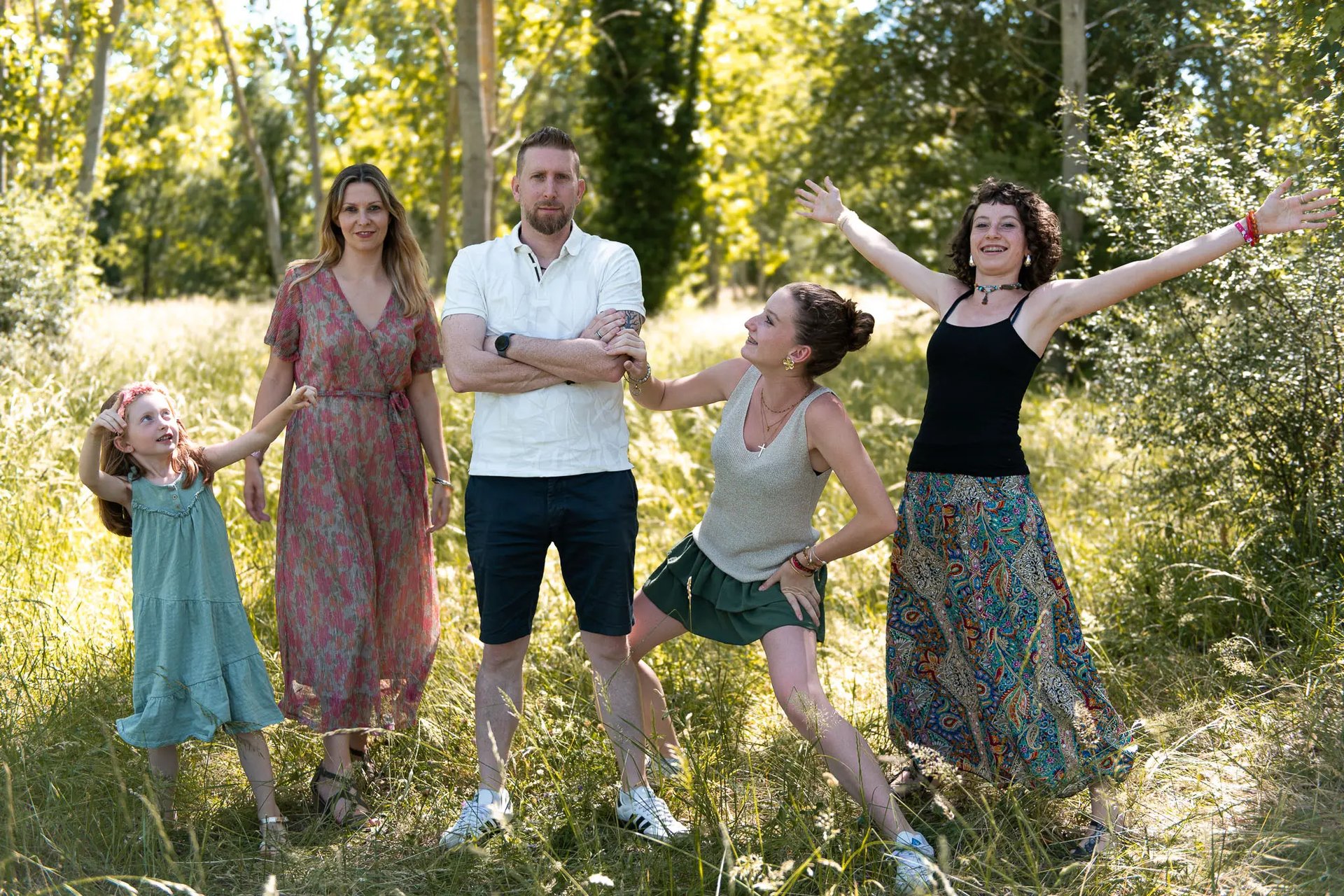 séance photo en famille en pleine nature près de toulouse
