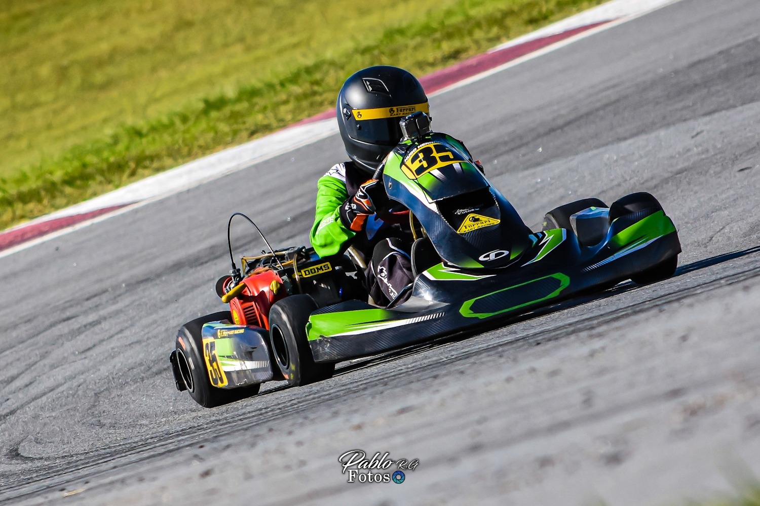 Hugo Hernández piloto de karting en Uruguay. Patrocinadores Campeonato Nacional