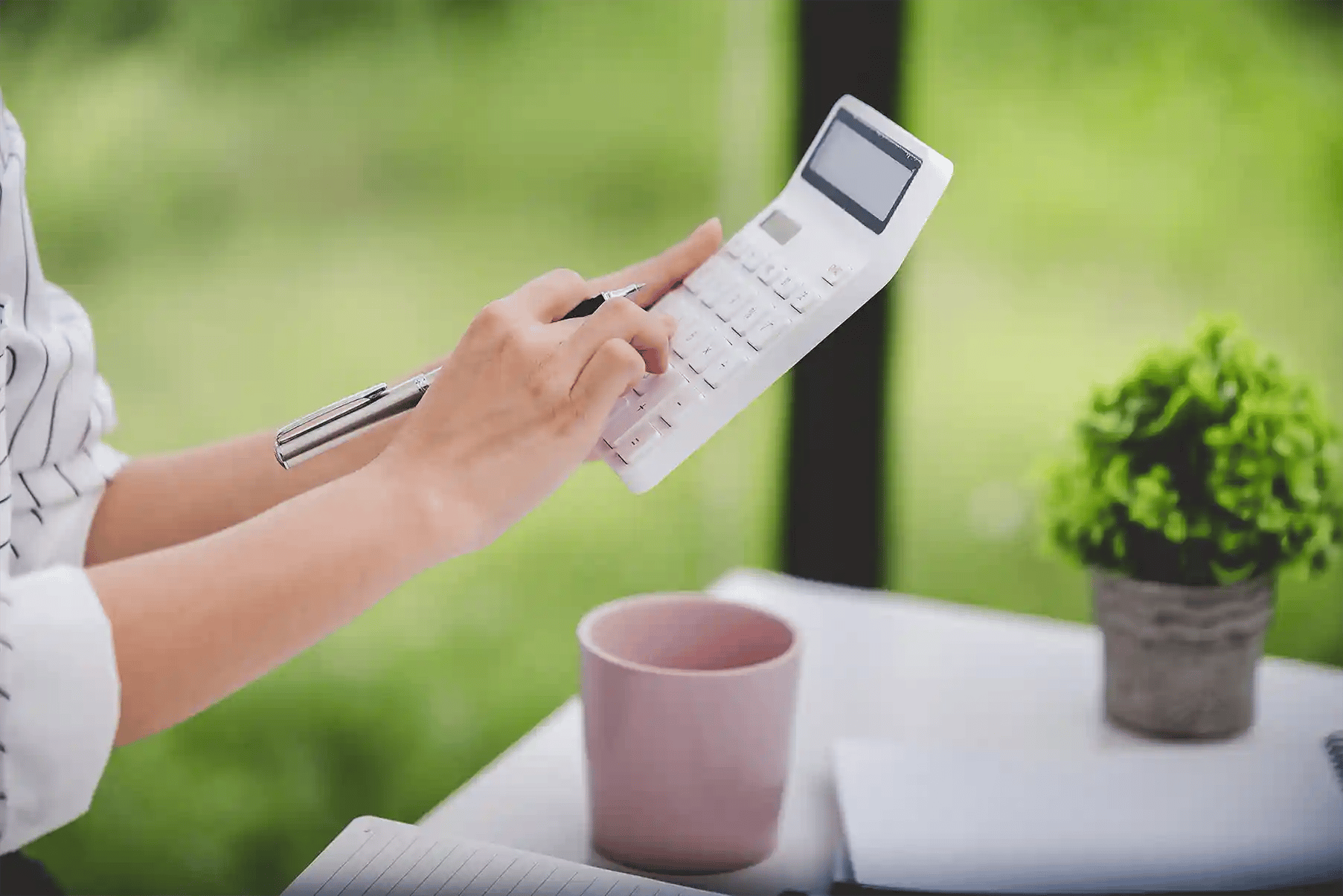 cuánto cobra airbnb al anfitrión ejemplo de cálculo