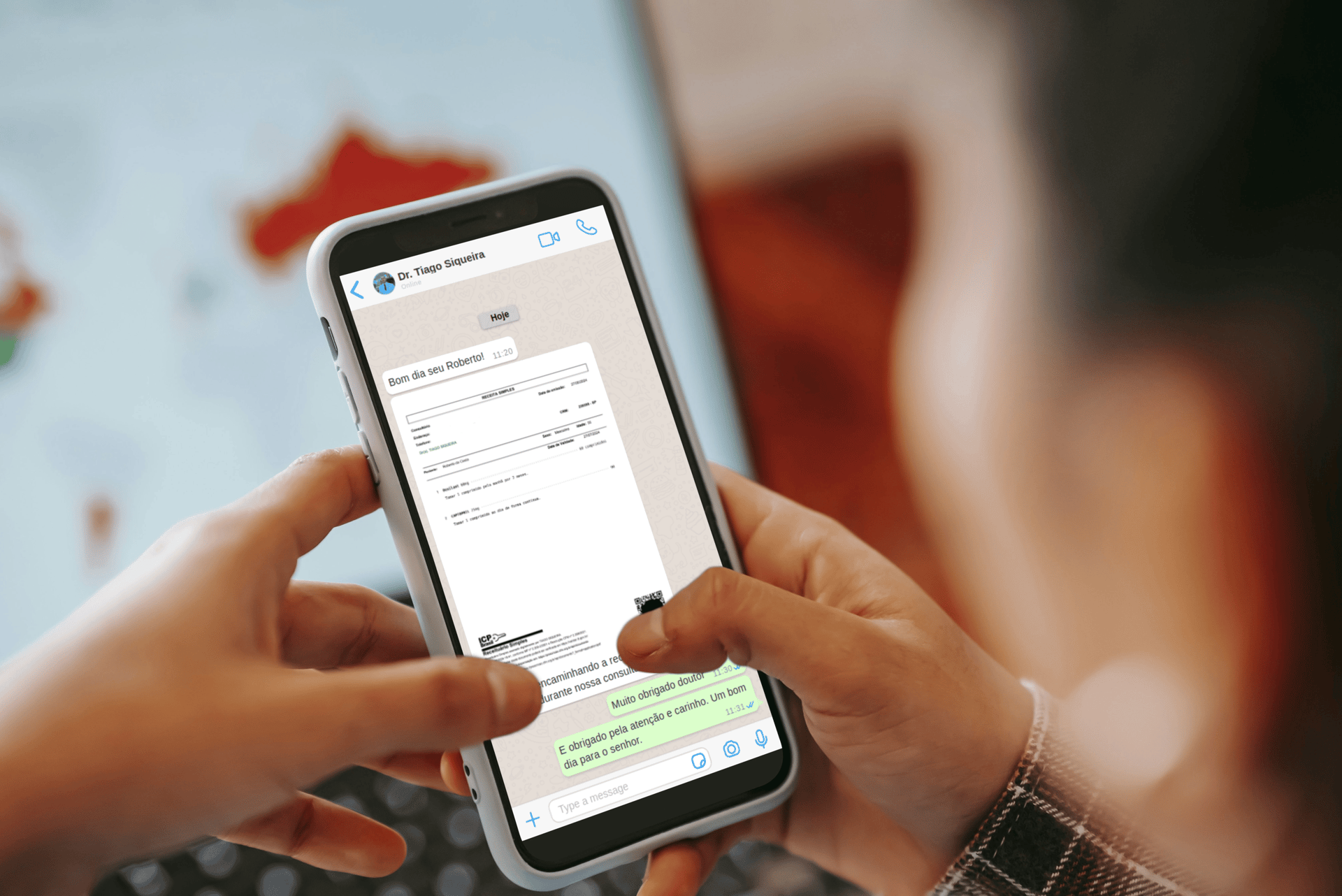 Conversa de whatsapp entre dr tiago e um cliente fictício para demonstrar receituário eletrônico