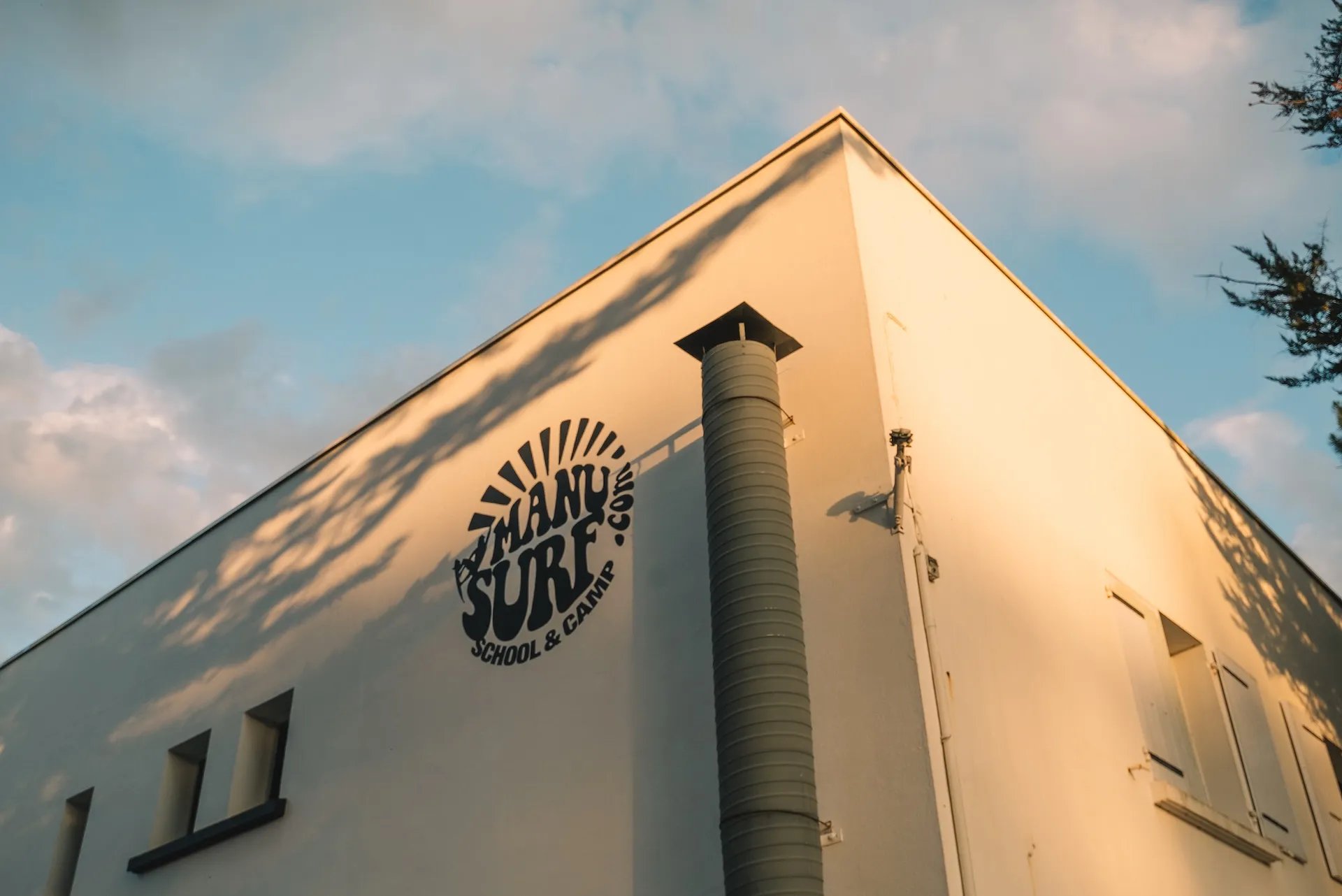 surf house manu surf longeville sur mer vendee