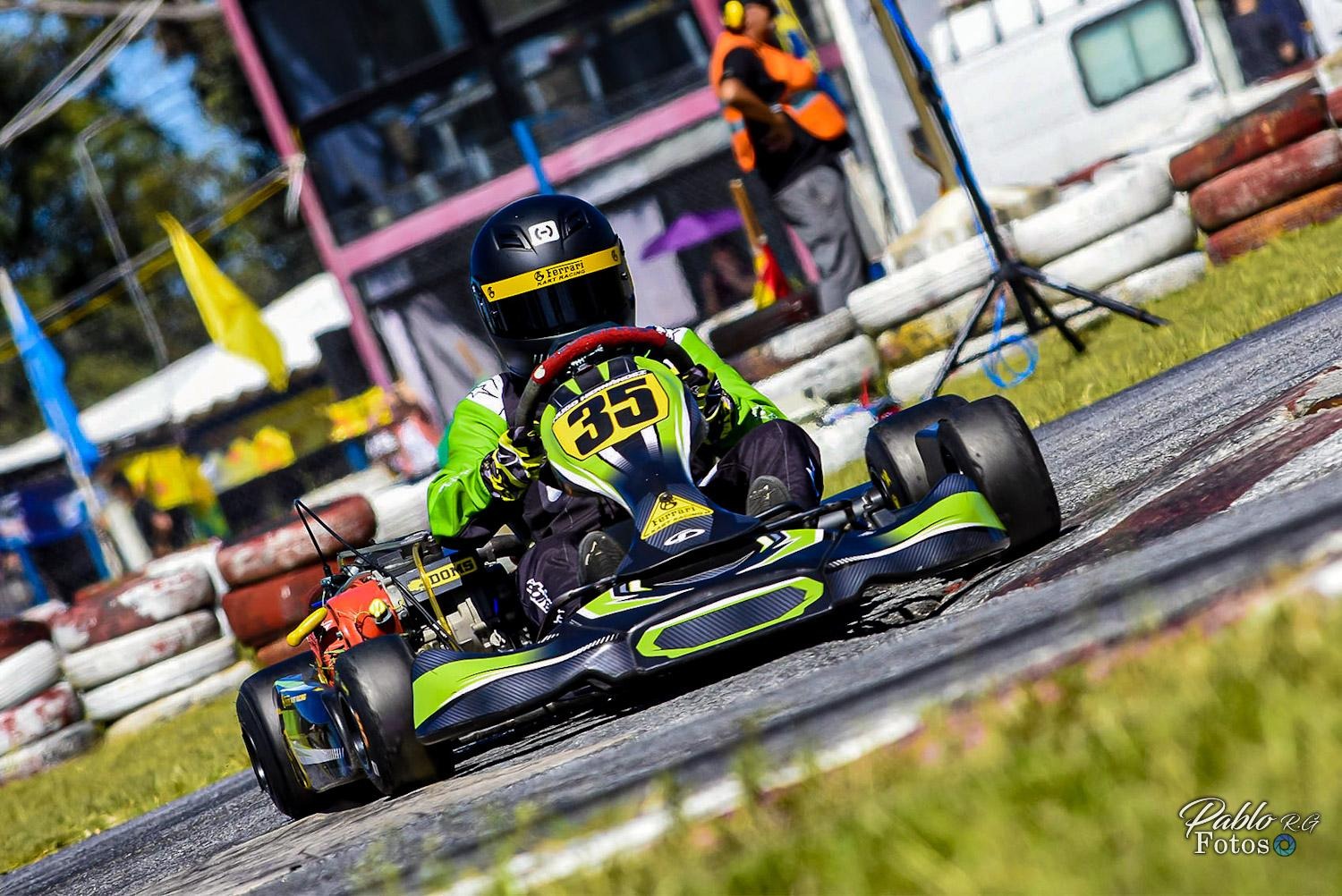Hugo Hernández piloto de karting en Uruguay. Patrocinadores Campeonato Nacional