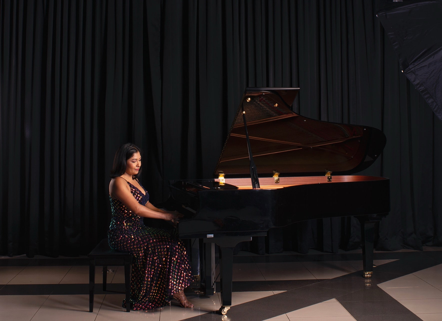 Profesora de piano con trayectoria internacional en Guayaquil