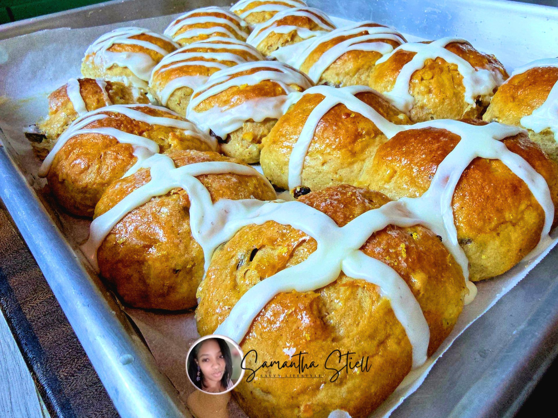 Eggless Hot Cross Buns