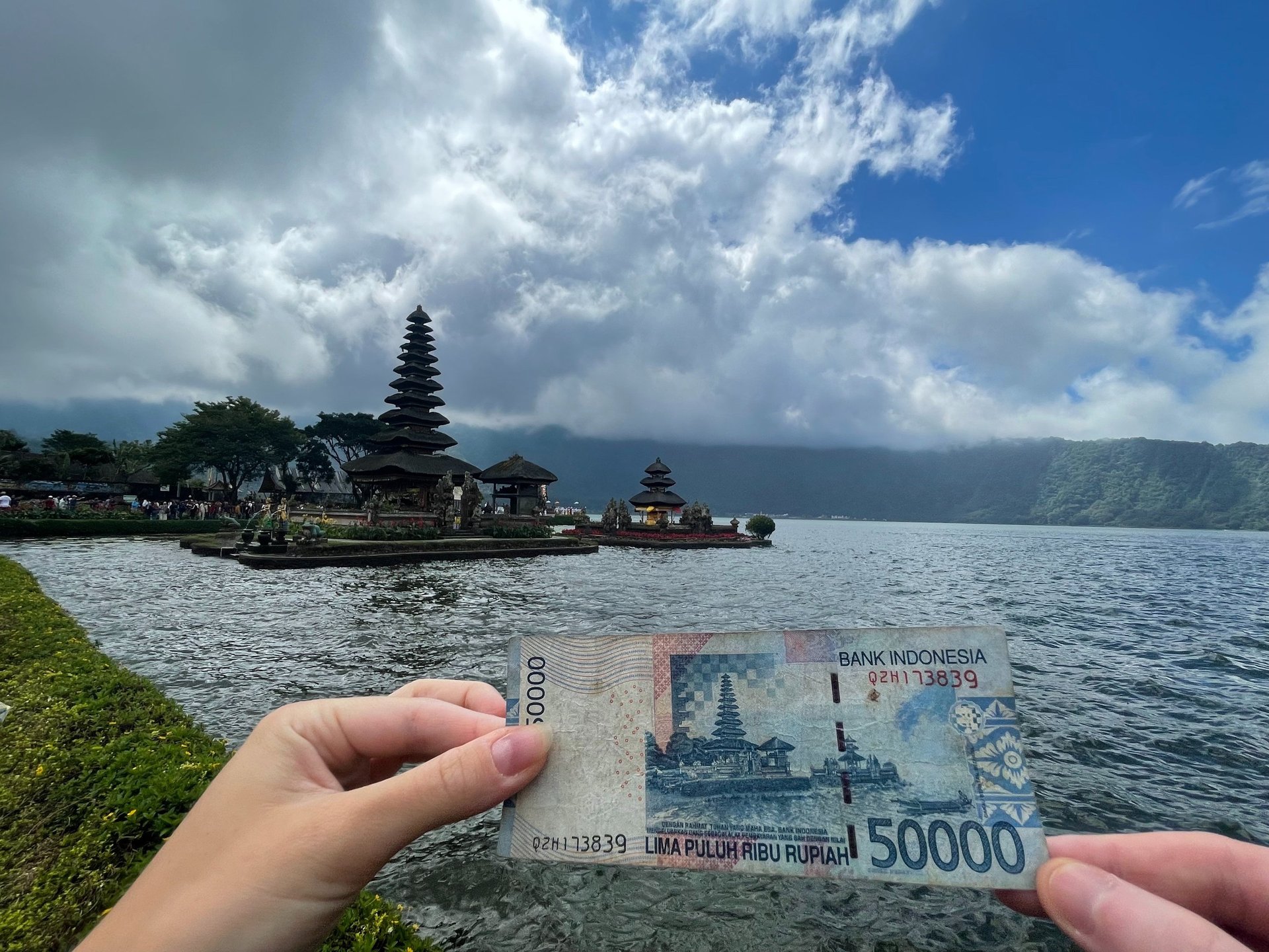 banknot Indonezja
