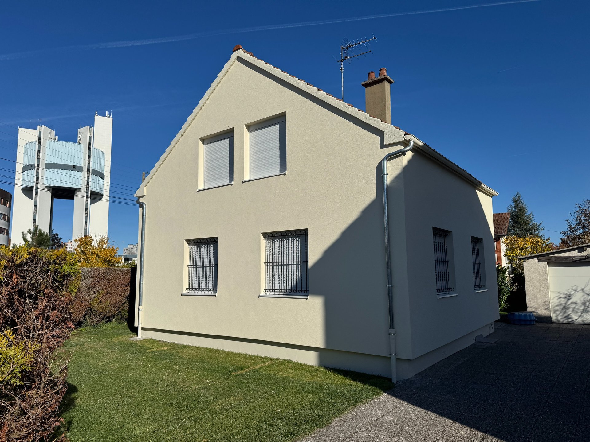 chantier fini d'une ITE et d'un ravalement de façade sur une maison individuelle a Troyes