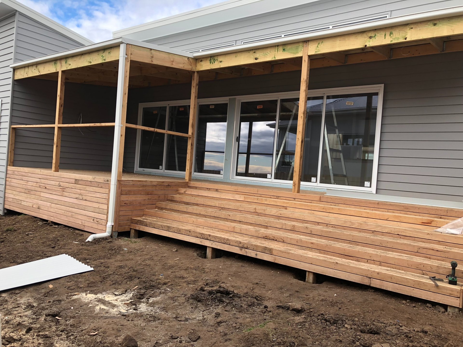 Deck and stairs by Dylan Ludbrook carpentry in Geelong