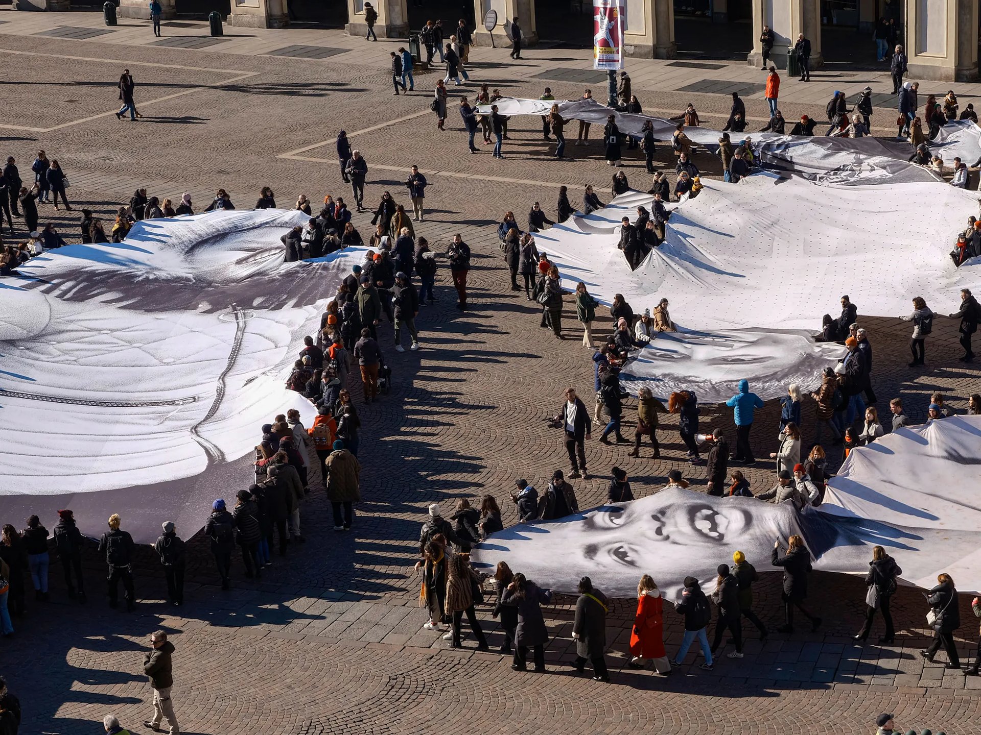 Déplacé.e.s, Procissão, Bastidores, Turim, Itália, 2023