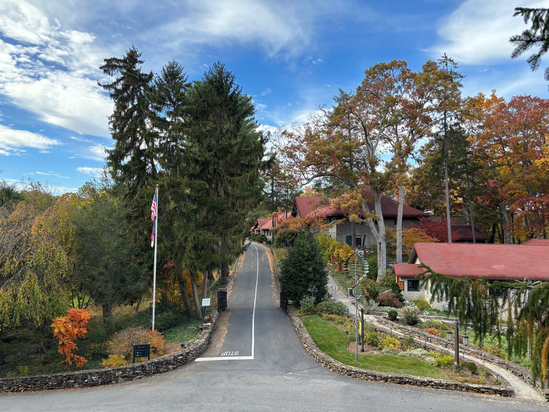 Grovewood Gallery, October =11