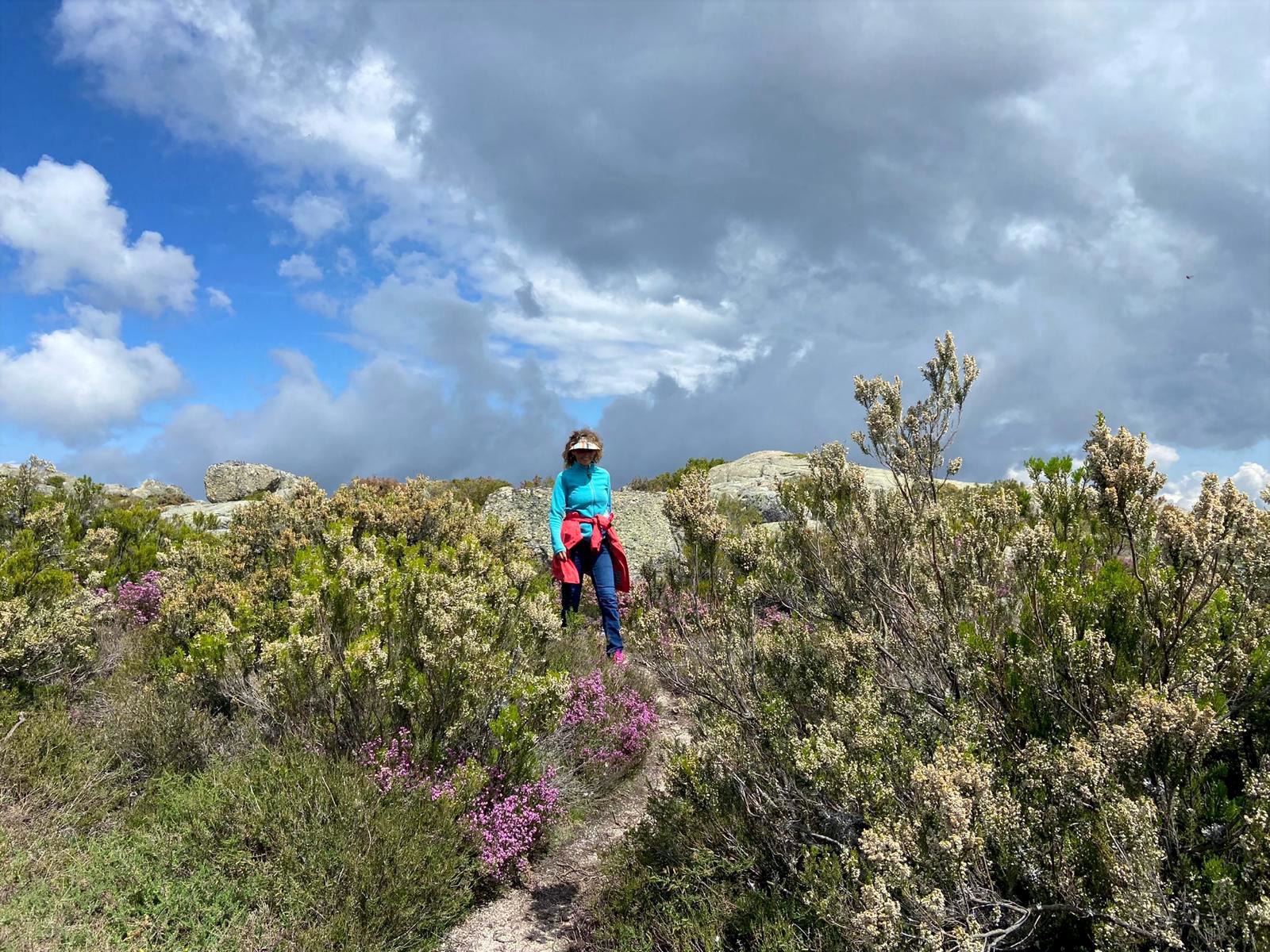 Serra da Estrela Portugal Hike Caminhadas customize Nature 