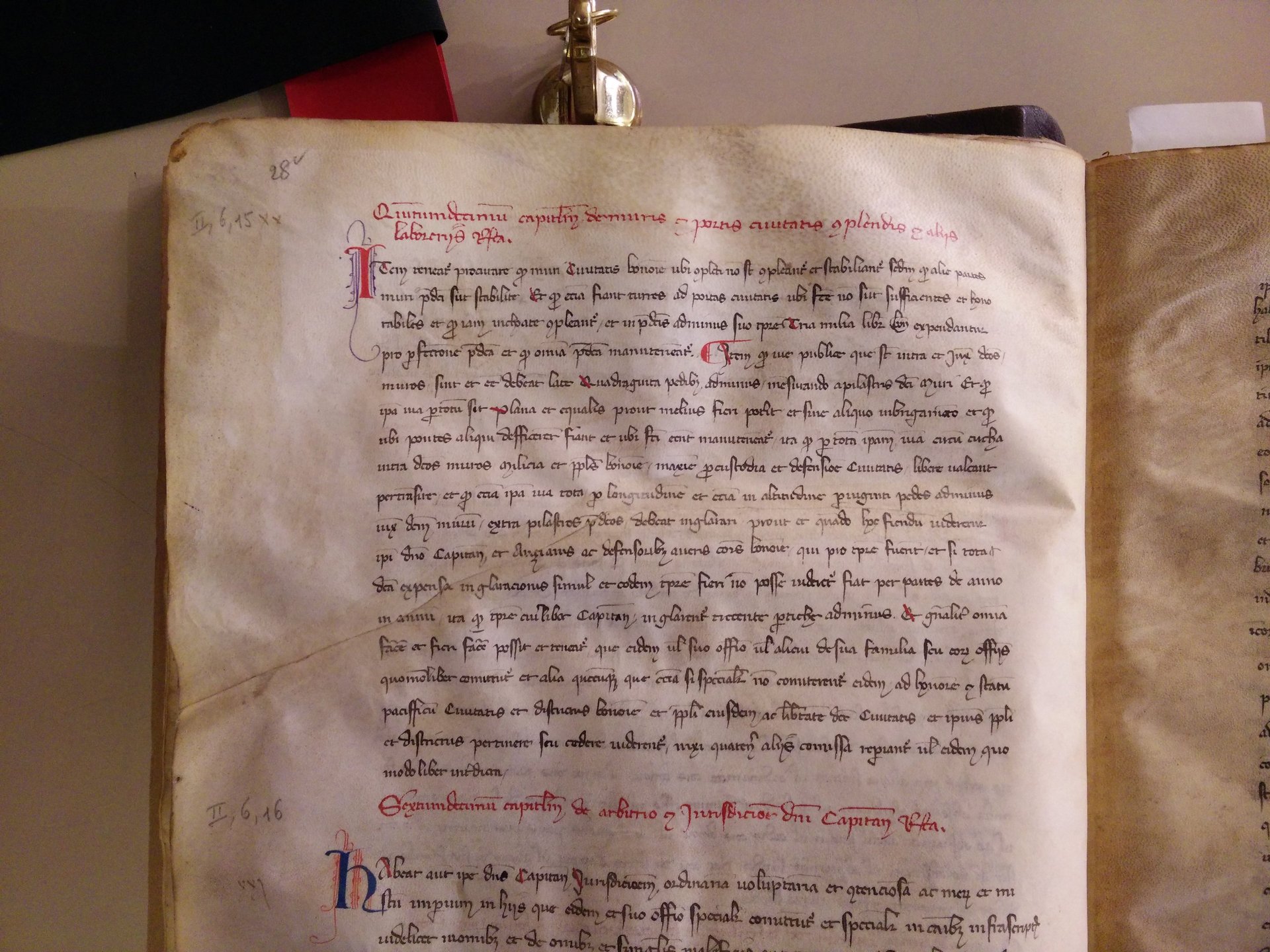 A page with abbreviated legal text from 1335 Bologna.