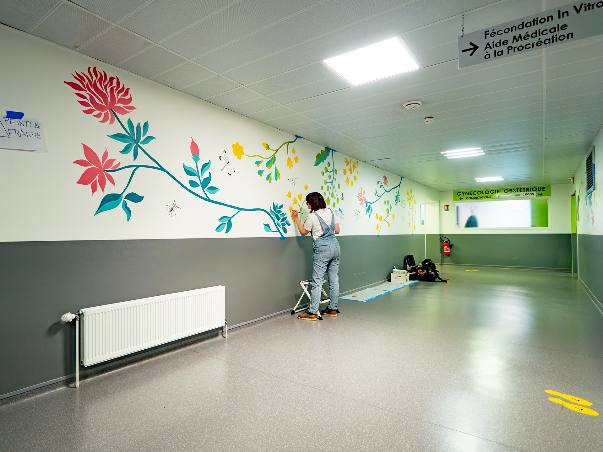 Fresque peinture murale hôpital maternité Pierre-Jean Parry CHU Caen Normandie